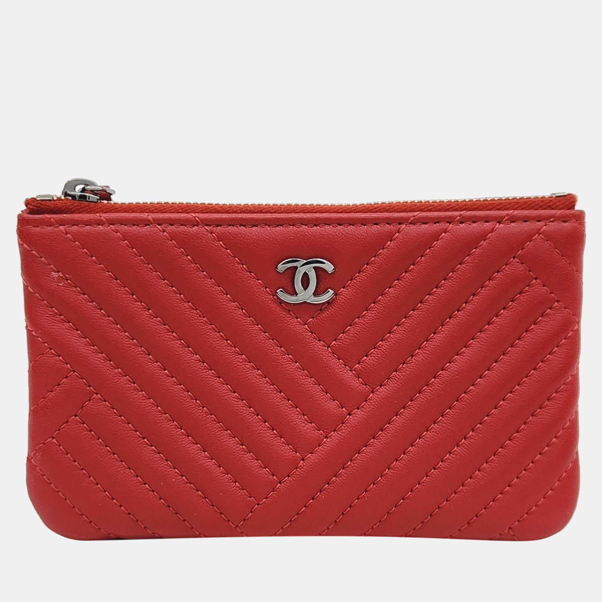 

Chanel Pouch bag, Red