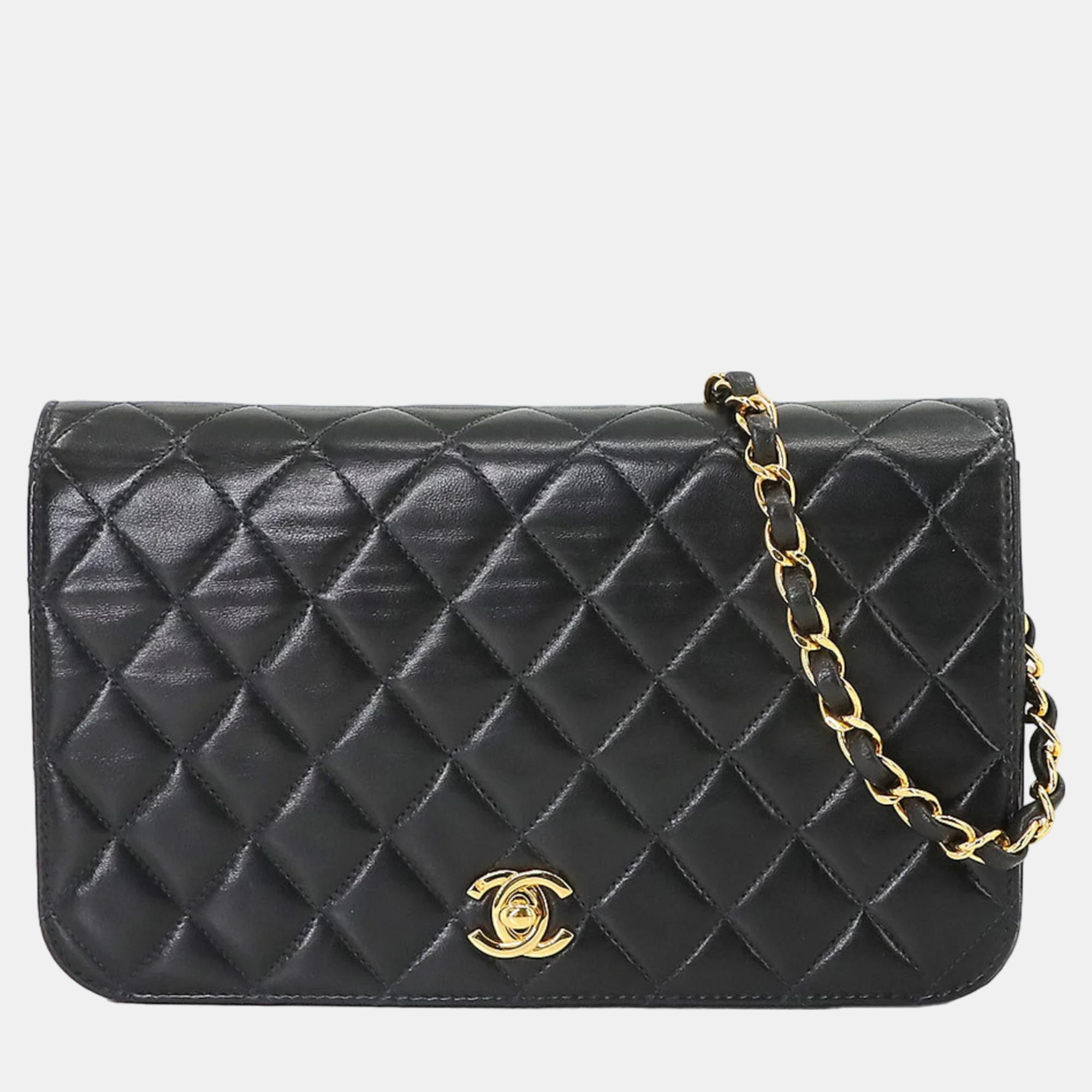 

Chanel Black Quilted Lambskin Vintage Small Classic Single Full Flap Shoulder Bag