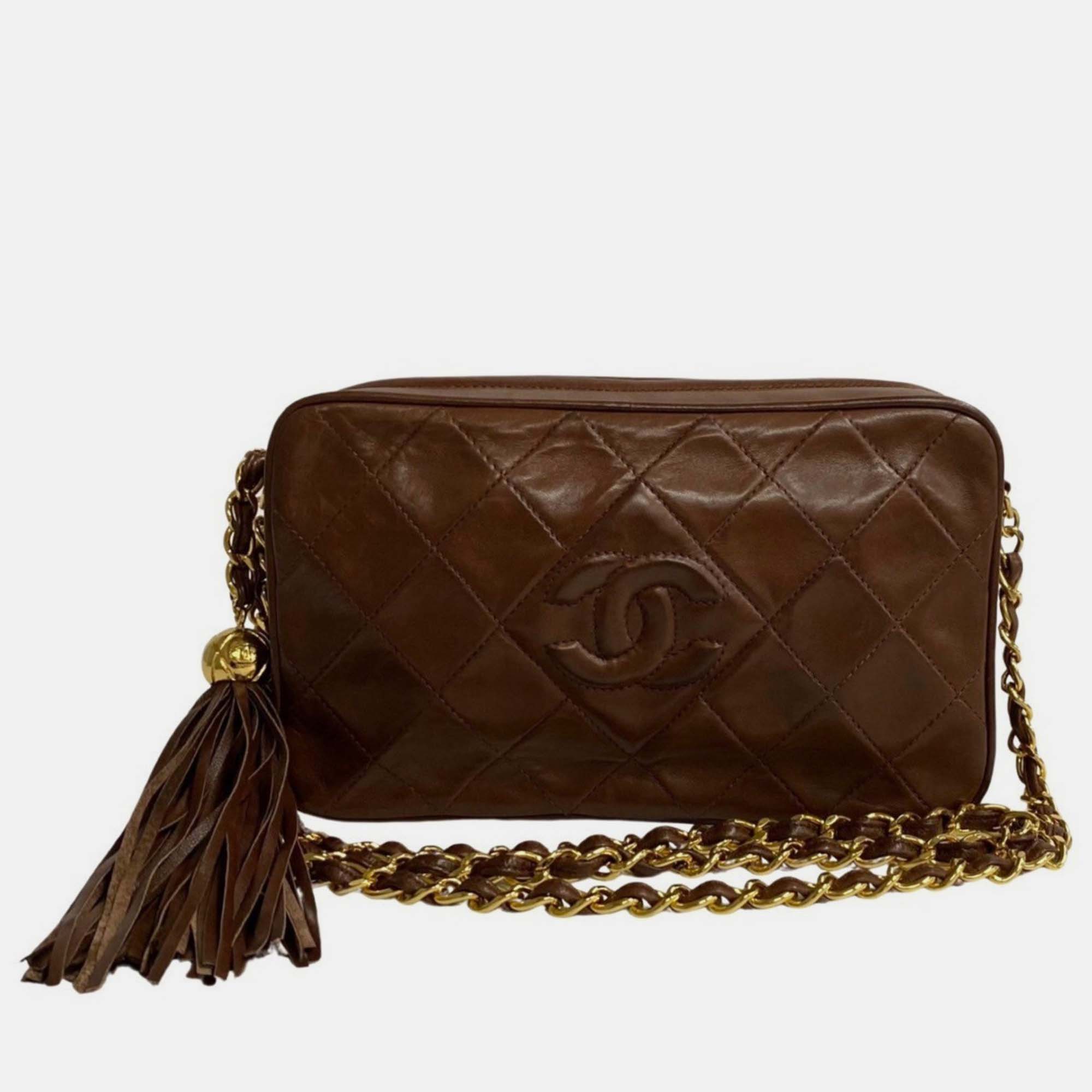 

Chanel Brown Leather Diamond CC Camera Bag