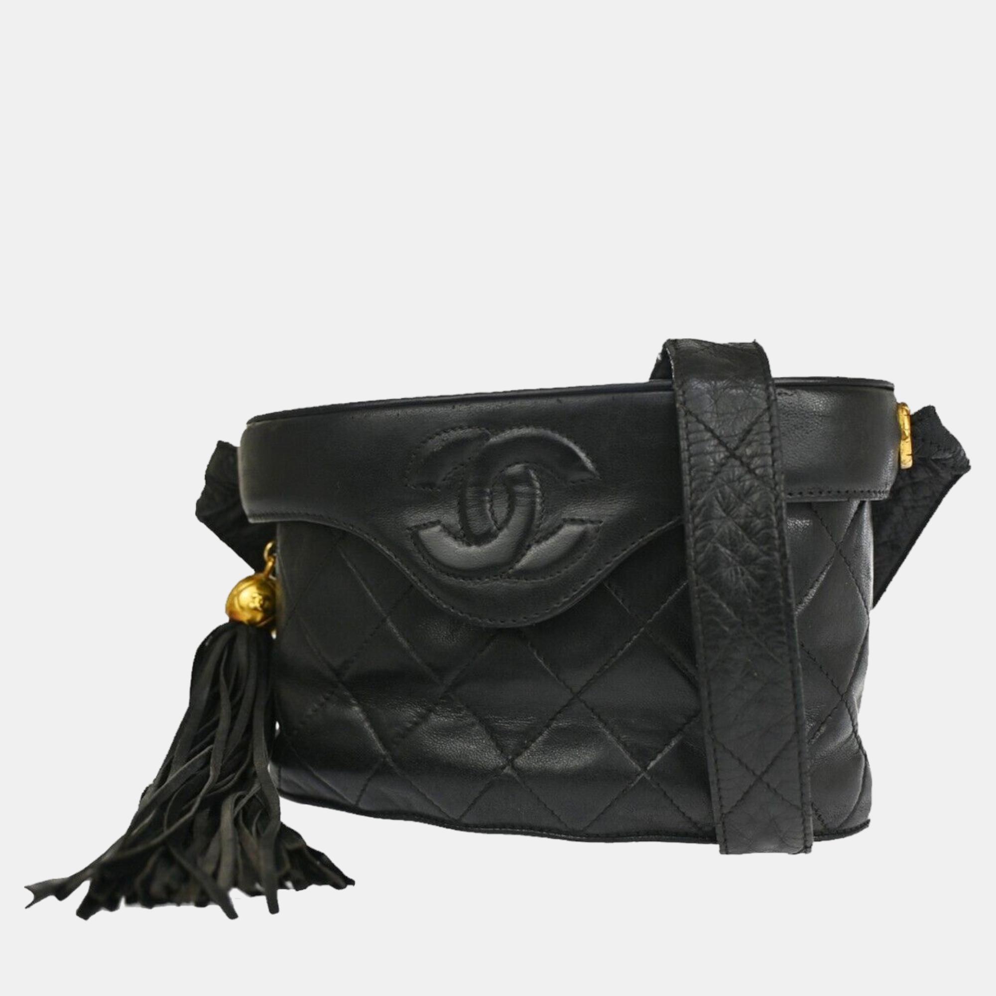 

Chanel Black Leather CC Tassel Vanity Case Shoulder Bag
