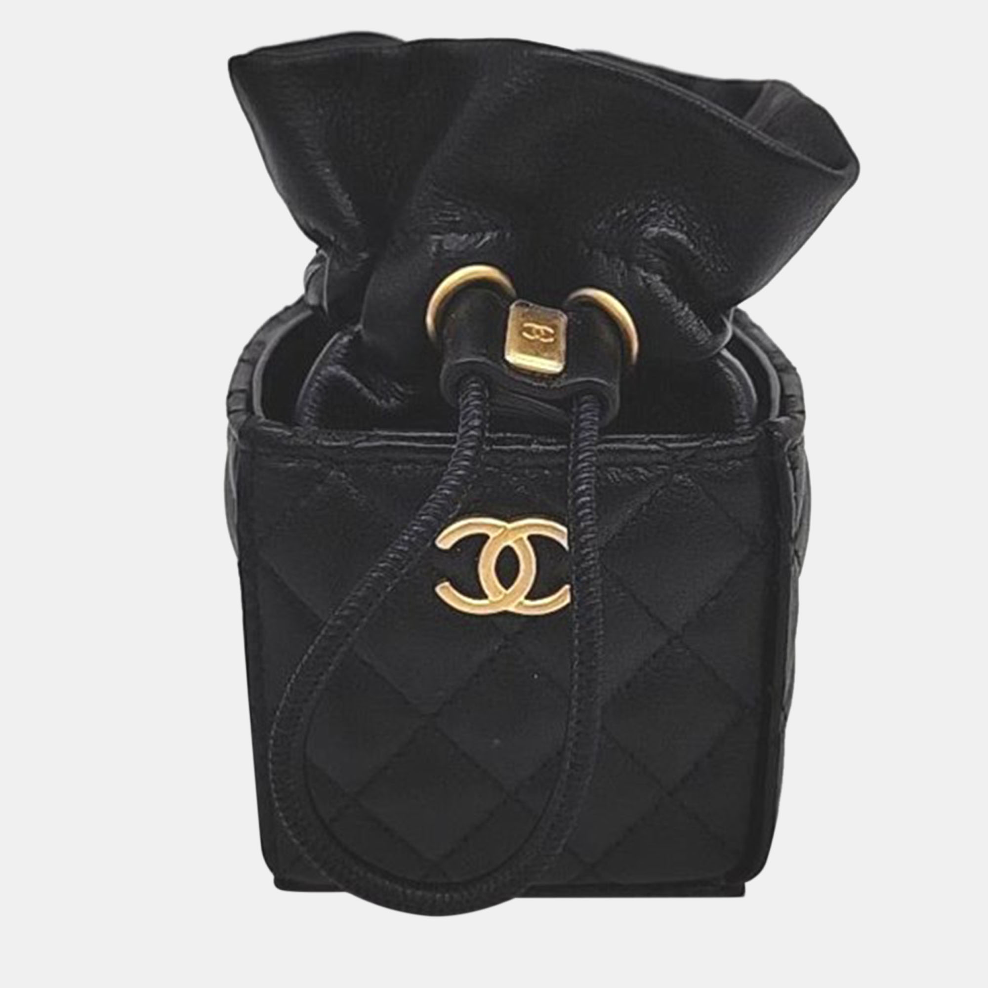 

Chanel Mini Bucket Chain Cross bag, Black