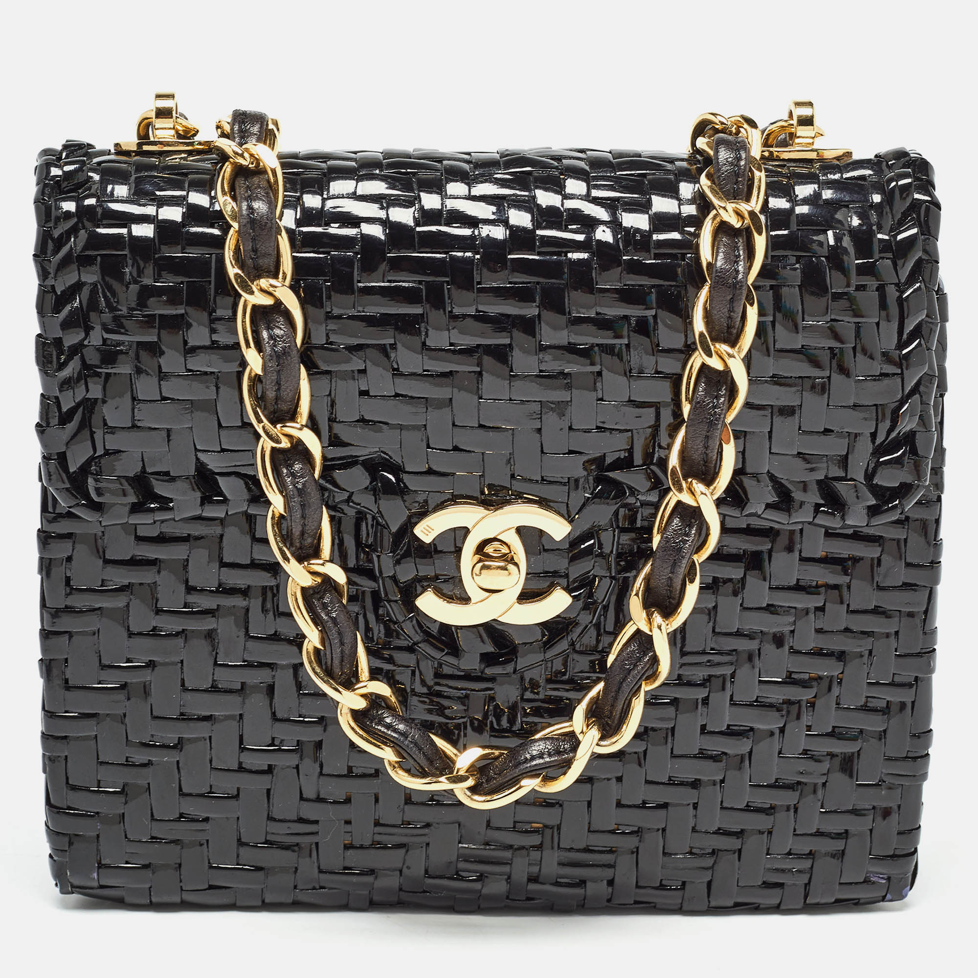 

Chanel Black Glazed Wicker Mini Vintage Flap Bag