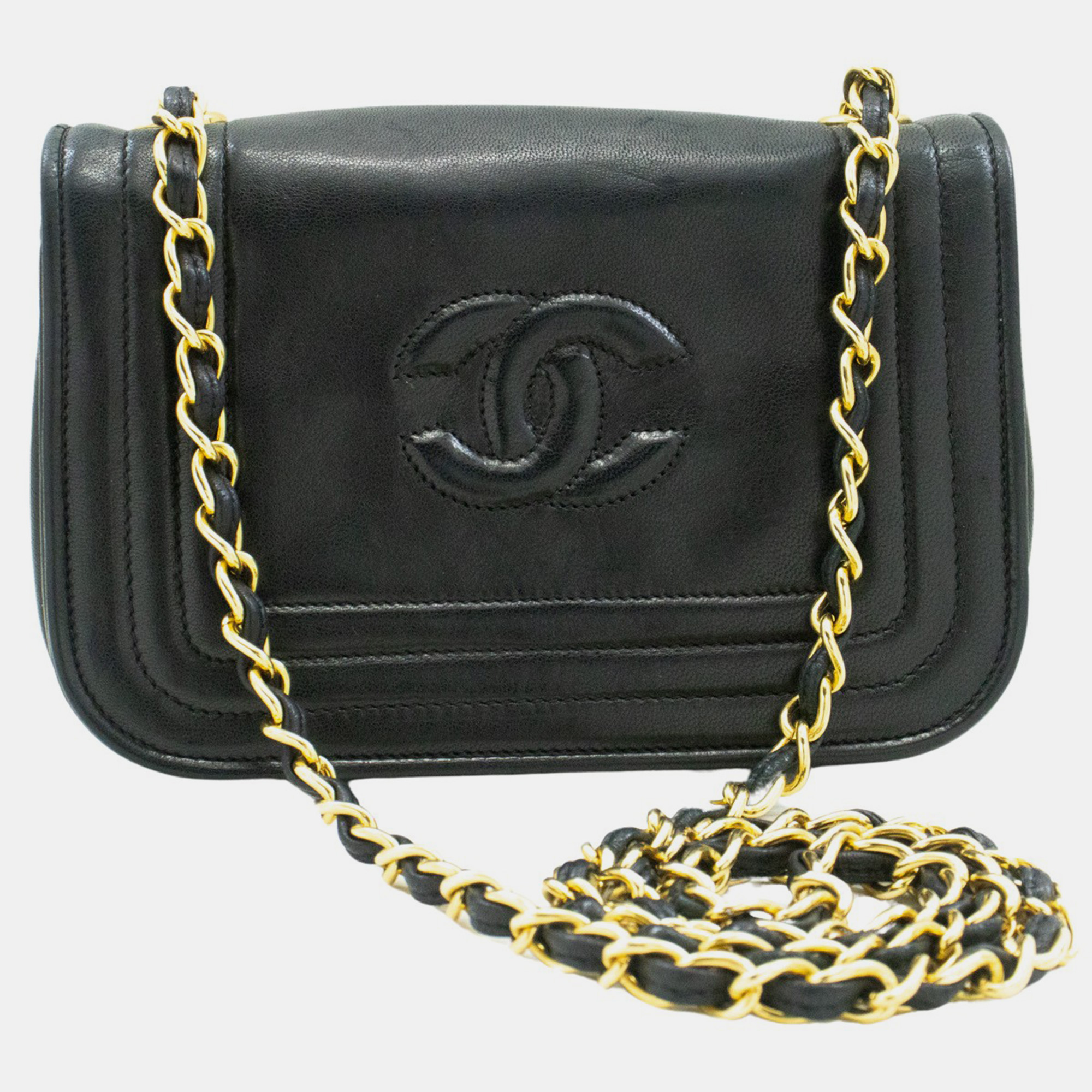 

Chanel Black Leather CC Shoulder bag