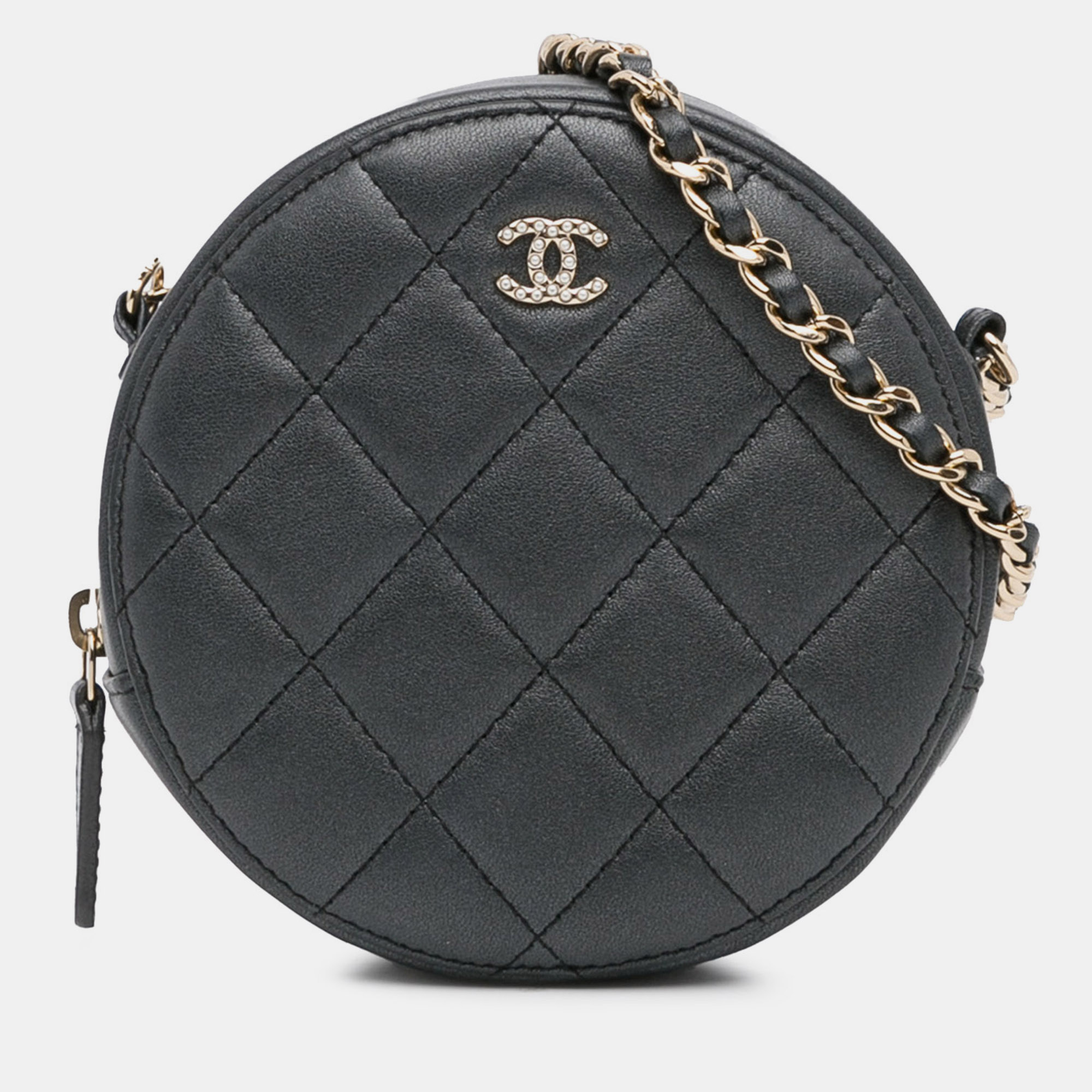 

Chanel Quilted Lambskin Round Pearl Clutch with Chain, Black
