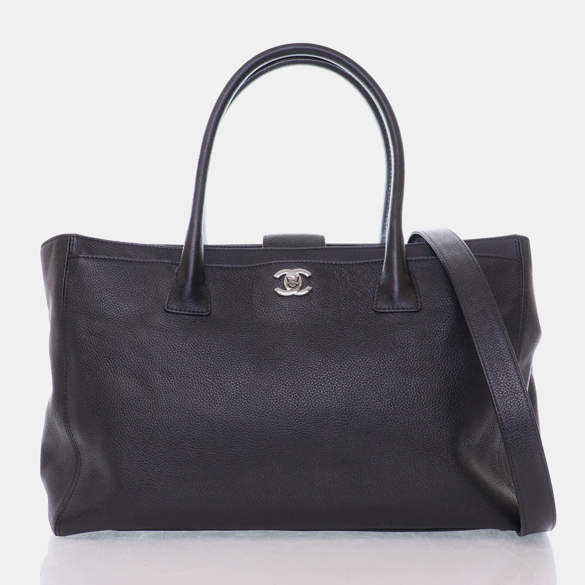 Pre-owned Chanel Black Calfskin Executive Cerf Tote Bag