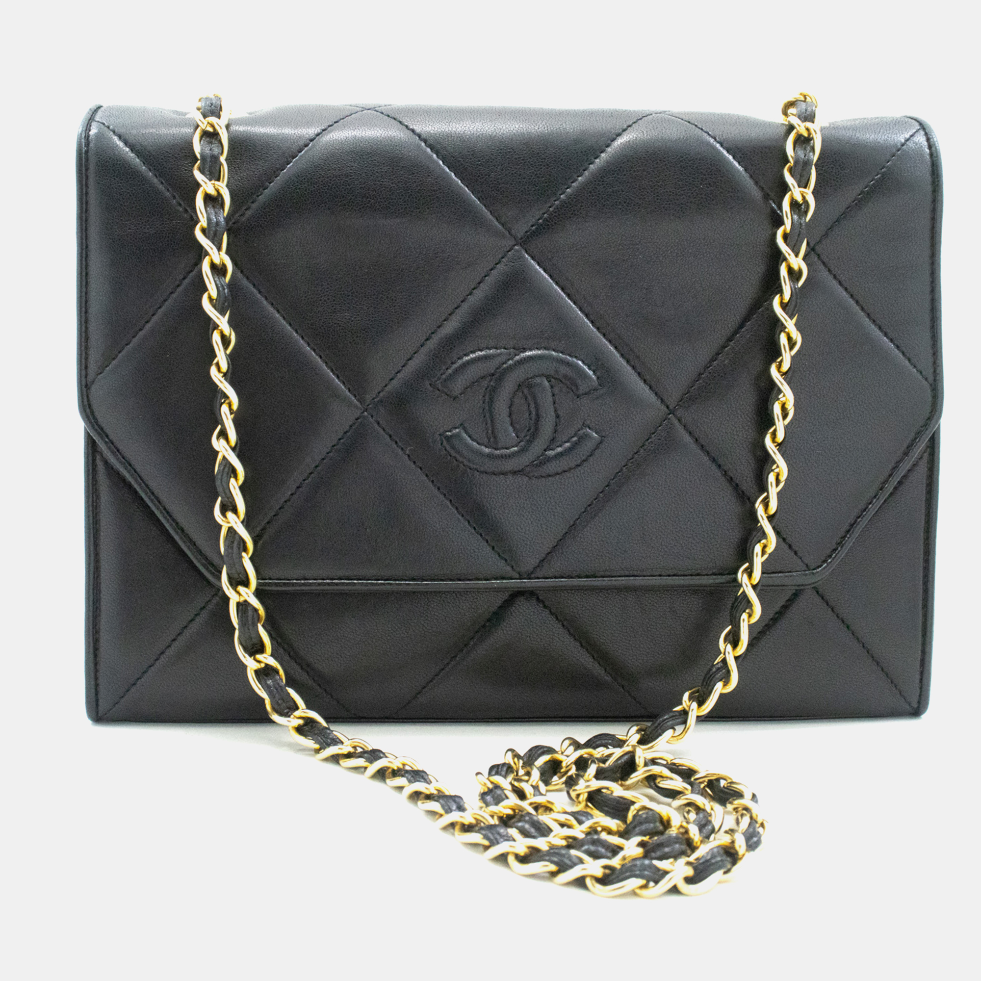 

Chanel Black Rare Vintage Quilted Lambskin 19 Flap Crossbody