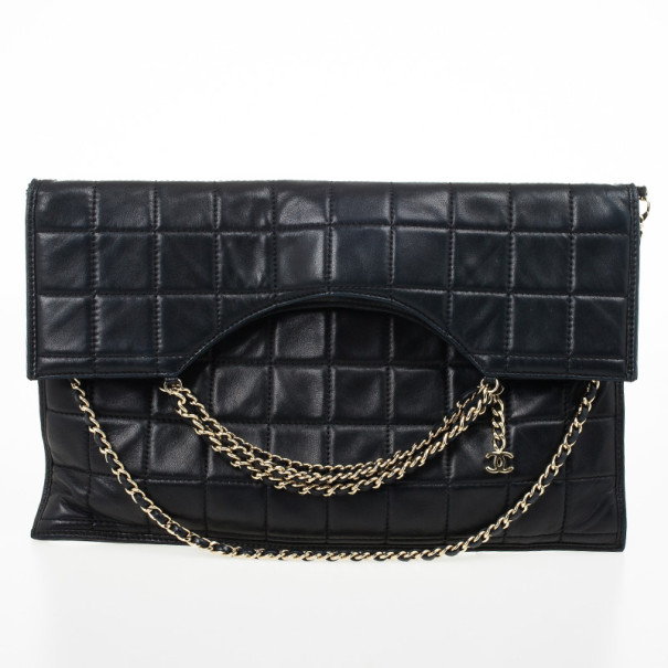 Pre Owned Chanel Black Chocolate Bar Quilted Foldover Clutch