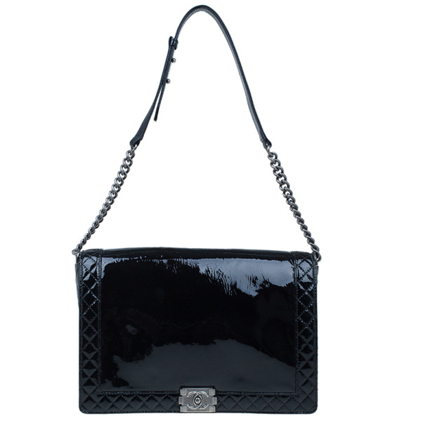 Pre Owned Chanel Black Patent Leather Boy Reverso Jumbo Flap Bag