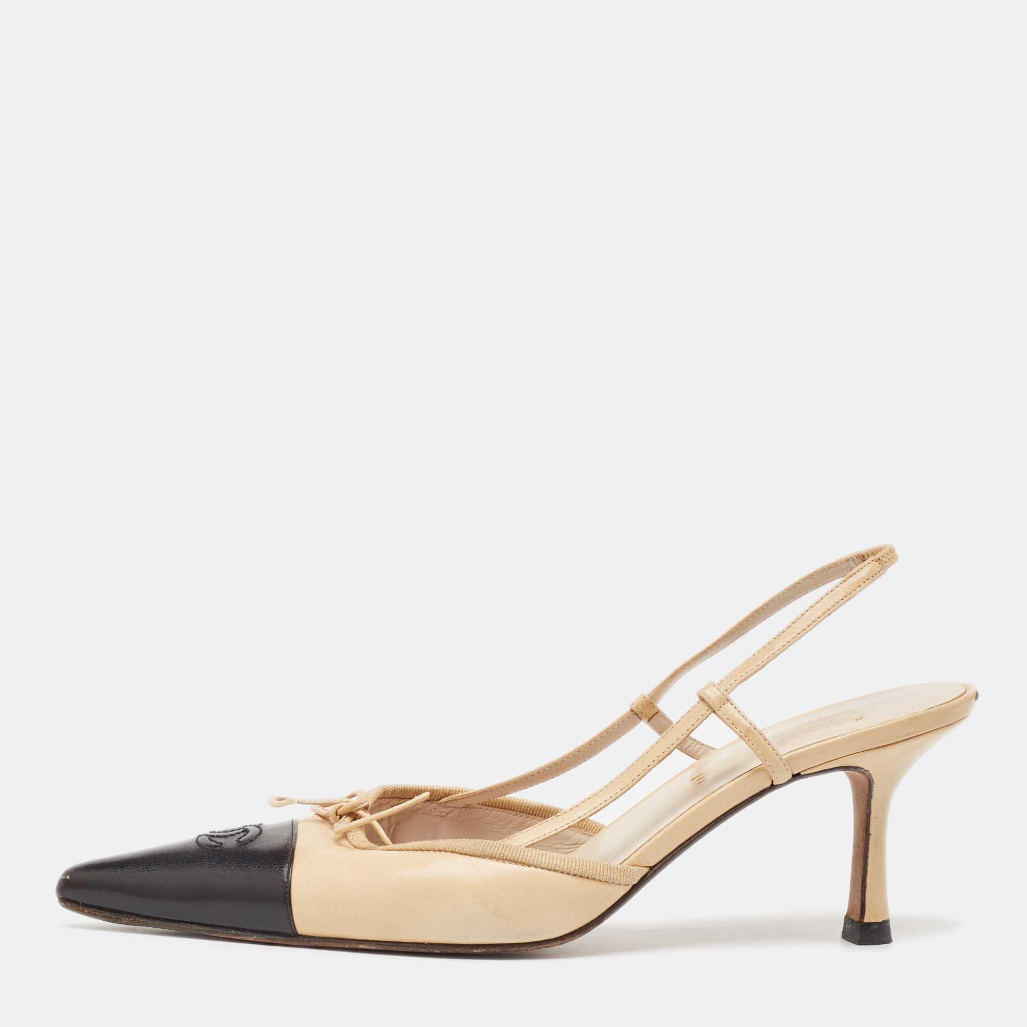 

Chanel Beige/Black Leather CC Cap Toe Slingback Pumps Size