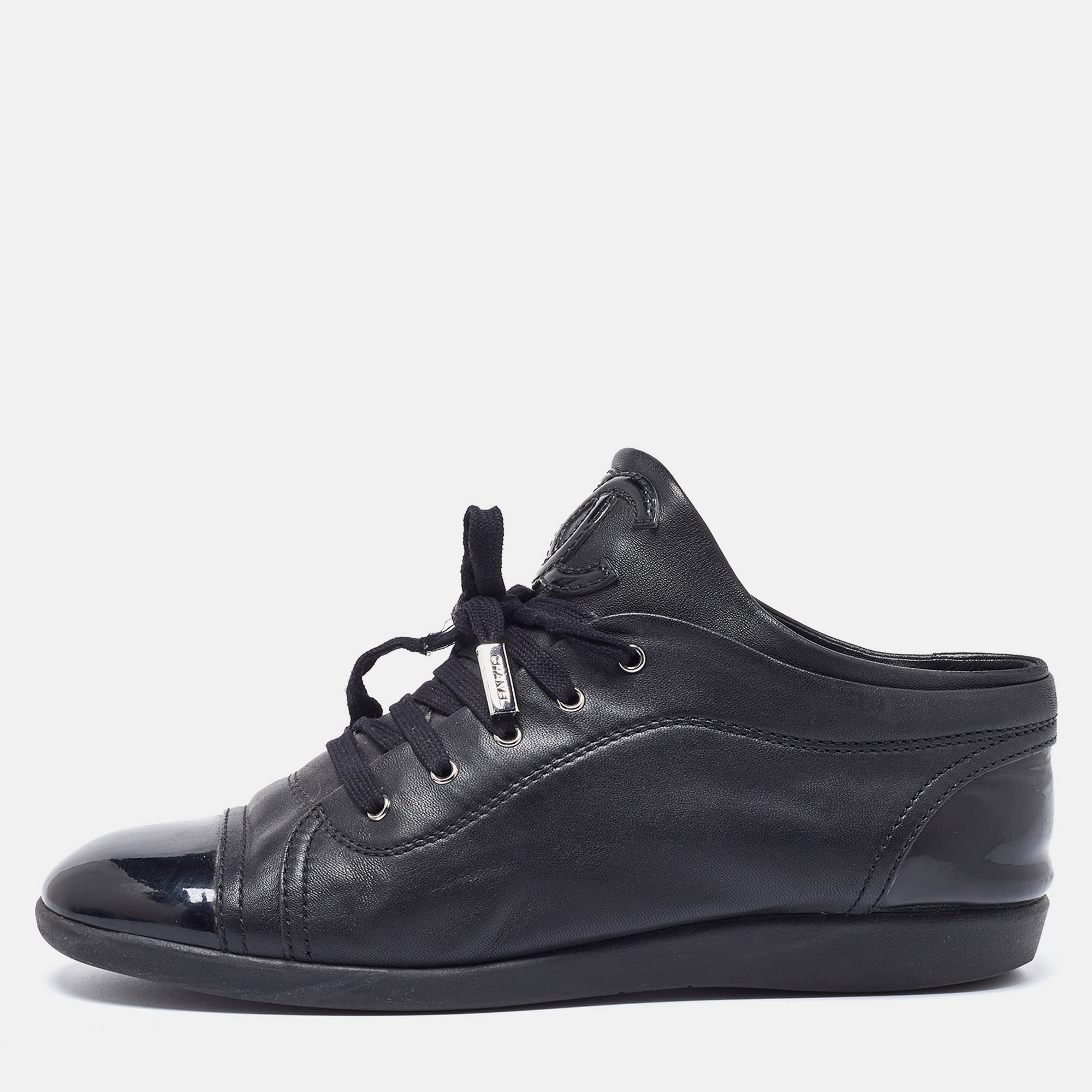 

Chanel Black Patent and Leather CC Lace Up Sneakers Size