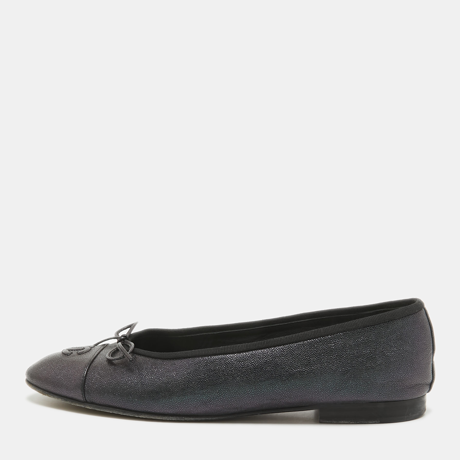 

Chanel Two Leather Cap Toe CC Ballet Flats Size Size, Black