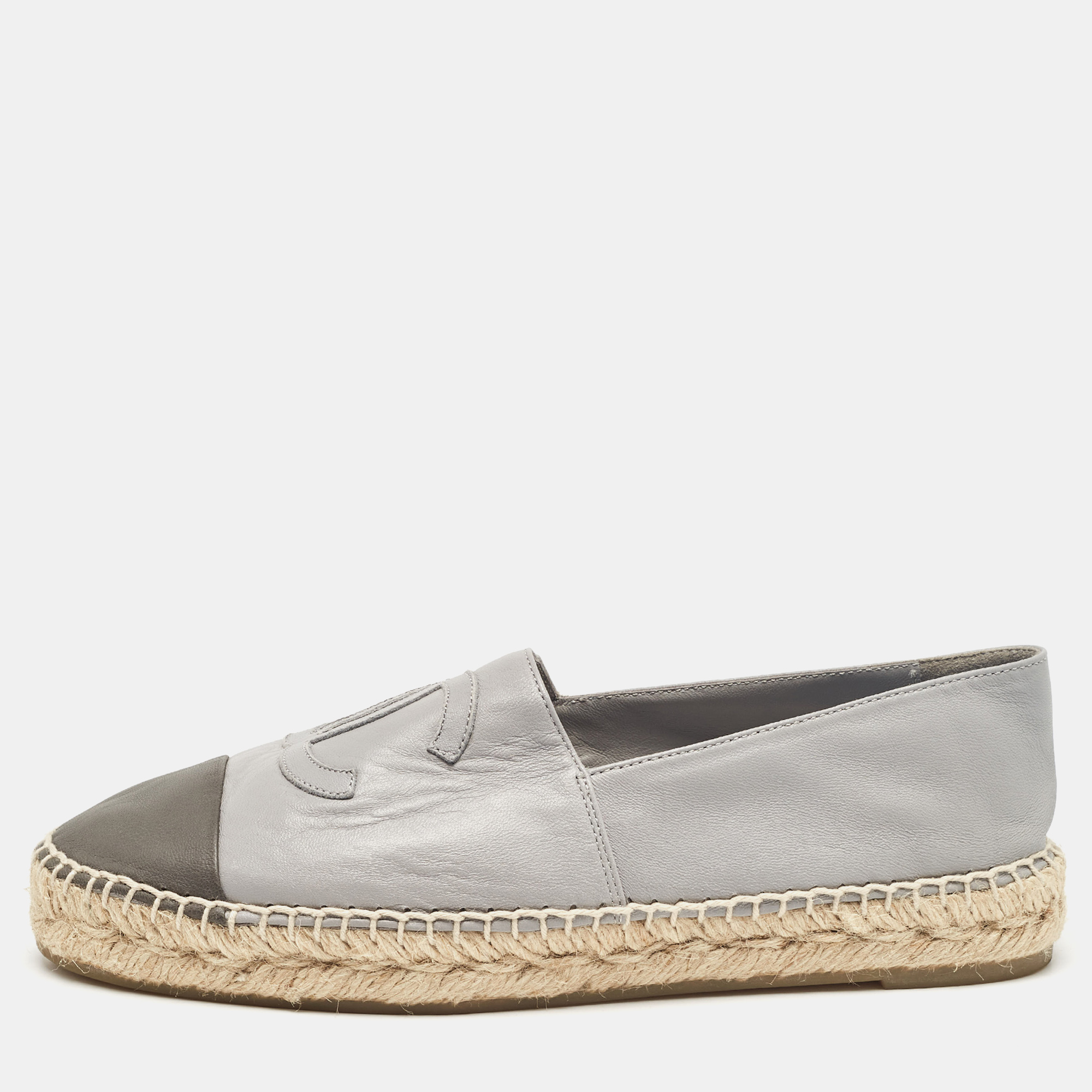 

Chanel Two Tone Leather CC Espadrille Flats Size, Grey