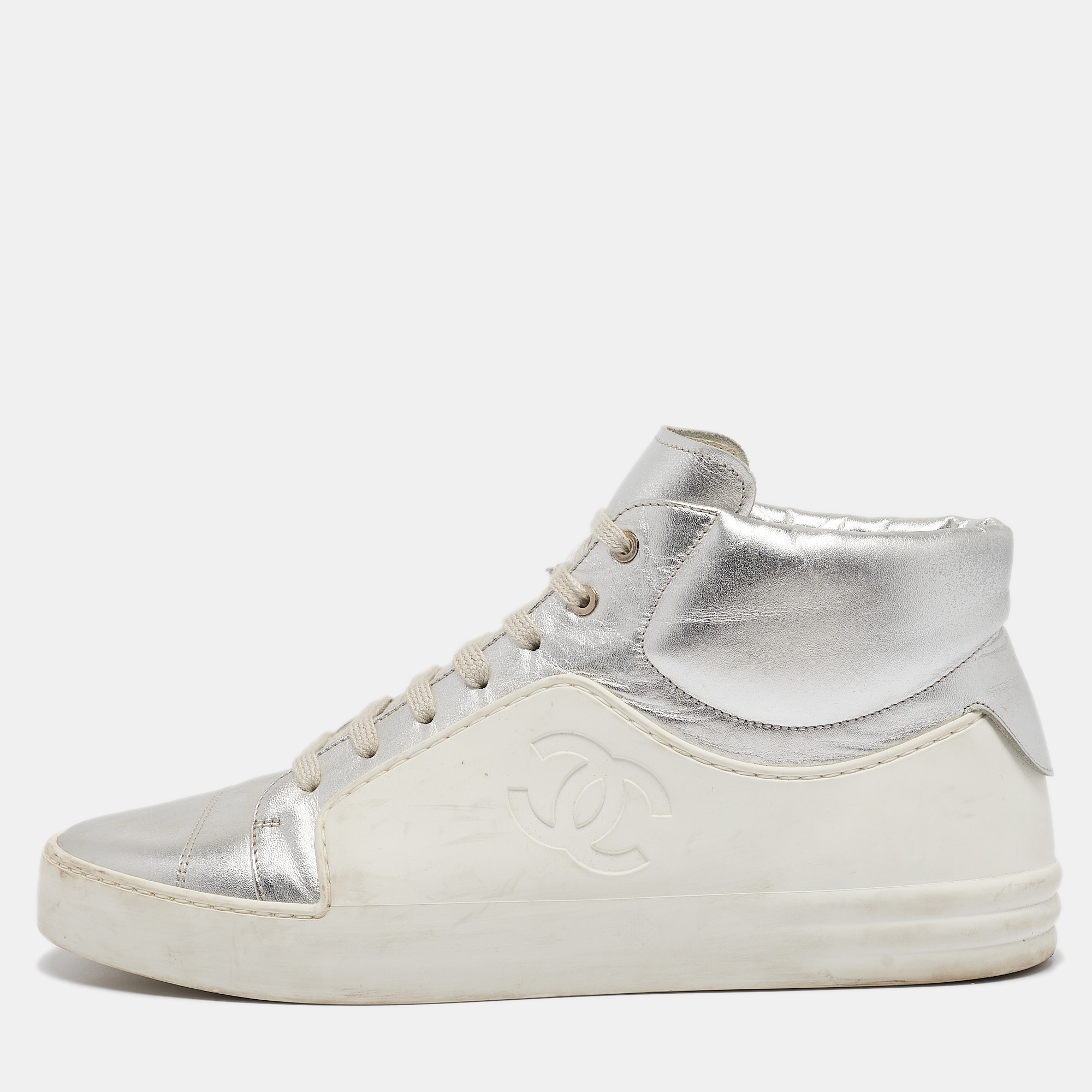 

Chanel White/Silver Leather and Rubber High Top Sneakers Size