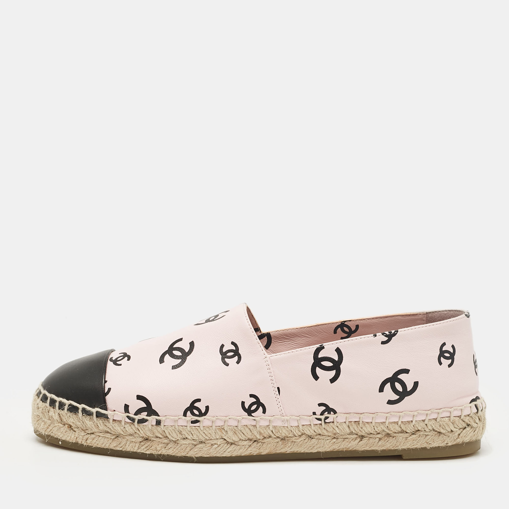 

Chanel Pink/Black Leather CC Printed Cap Toe Espadrille Flats Size