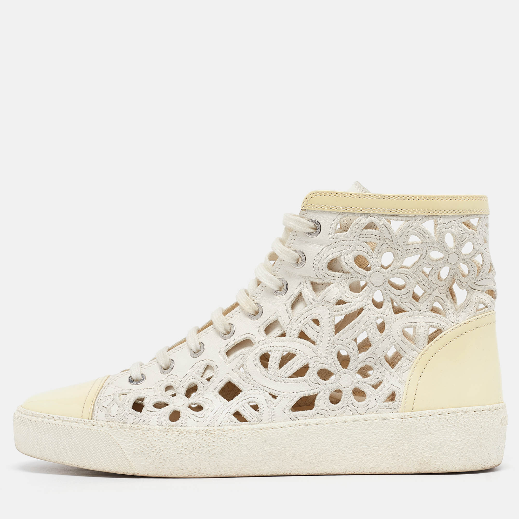 

Chanel White/Cream Floral Laser Cut Leather and Patent CC High Top Sneakers Size 40