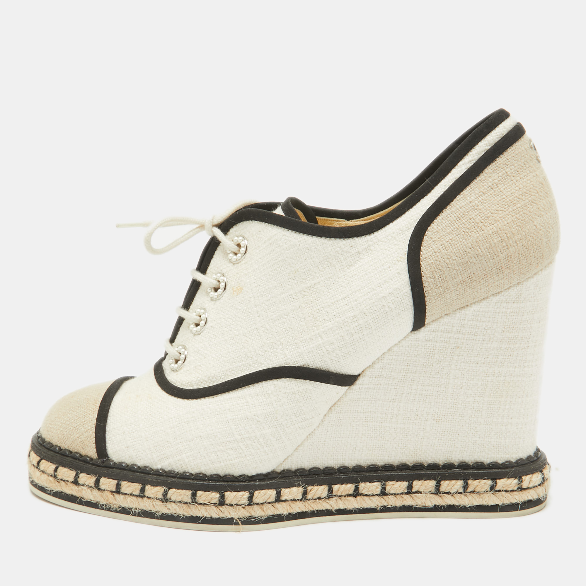 

Chanel White/Beige Canvas Wedge Sneakers Size