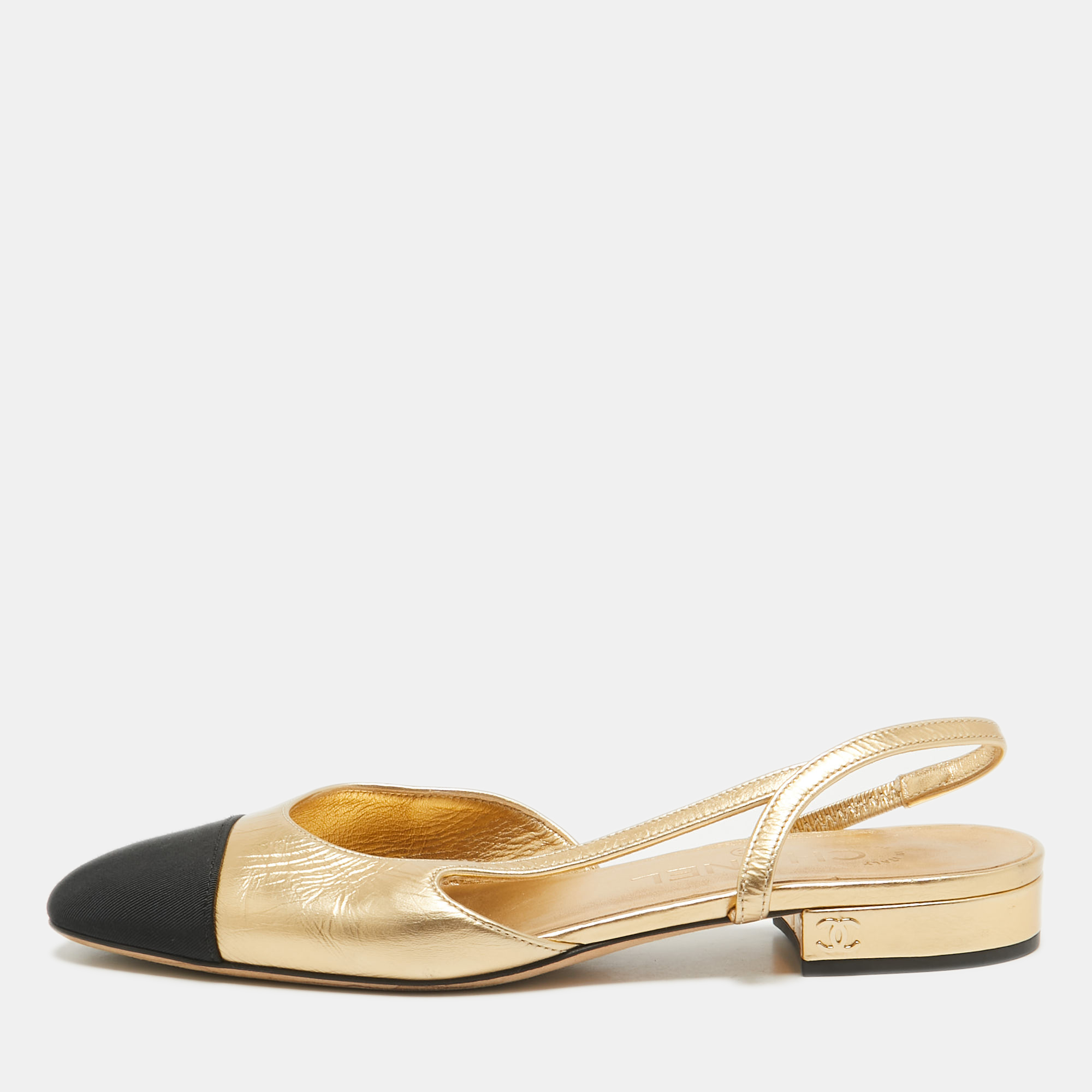 

Chanel Gold/Black Leather and Fabric Cap Toe CC Slingback Flats Size