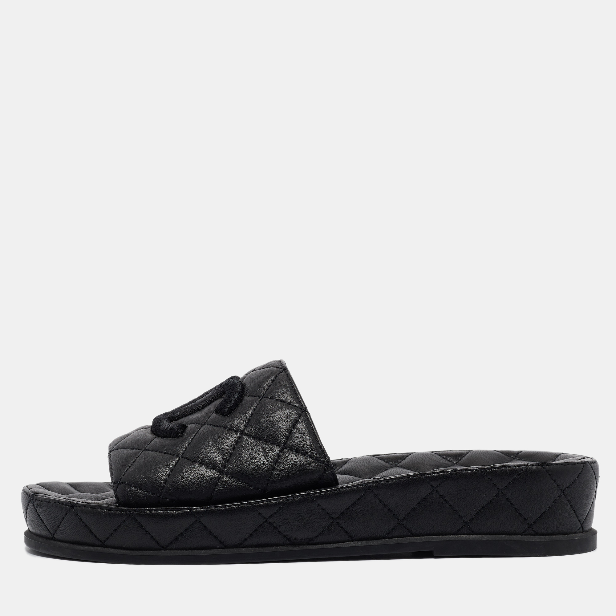 

Chanel Black Quilted Leather CC Slide Sandals Size