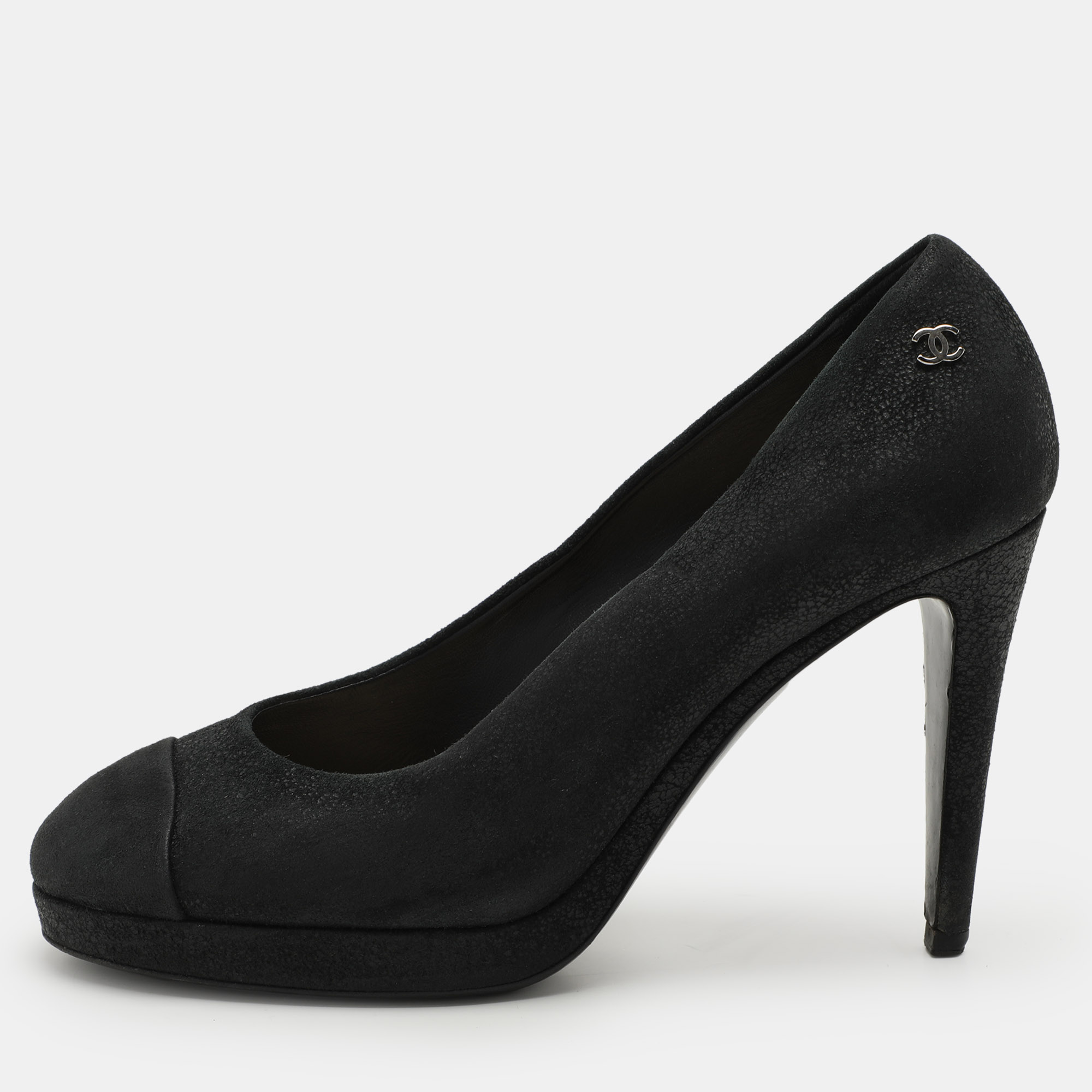 

Chanel Black Suede CC Pumps Size