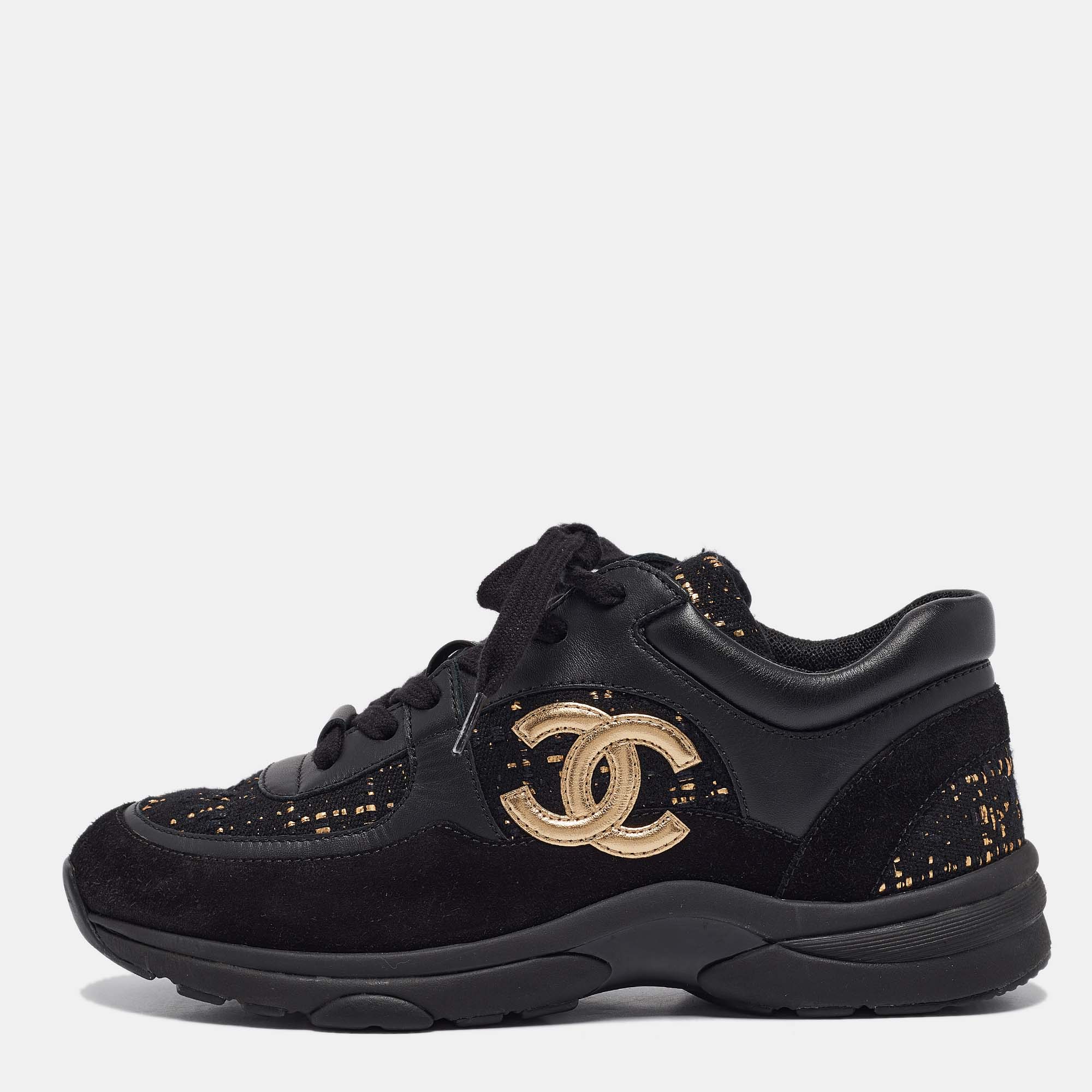 

Chanel Black Leather and Suede Lace Up Sneakers Size