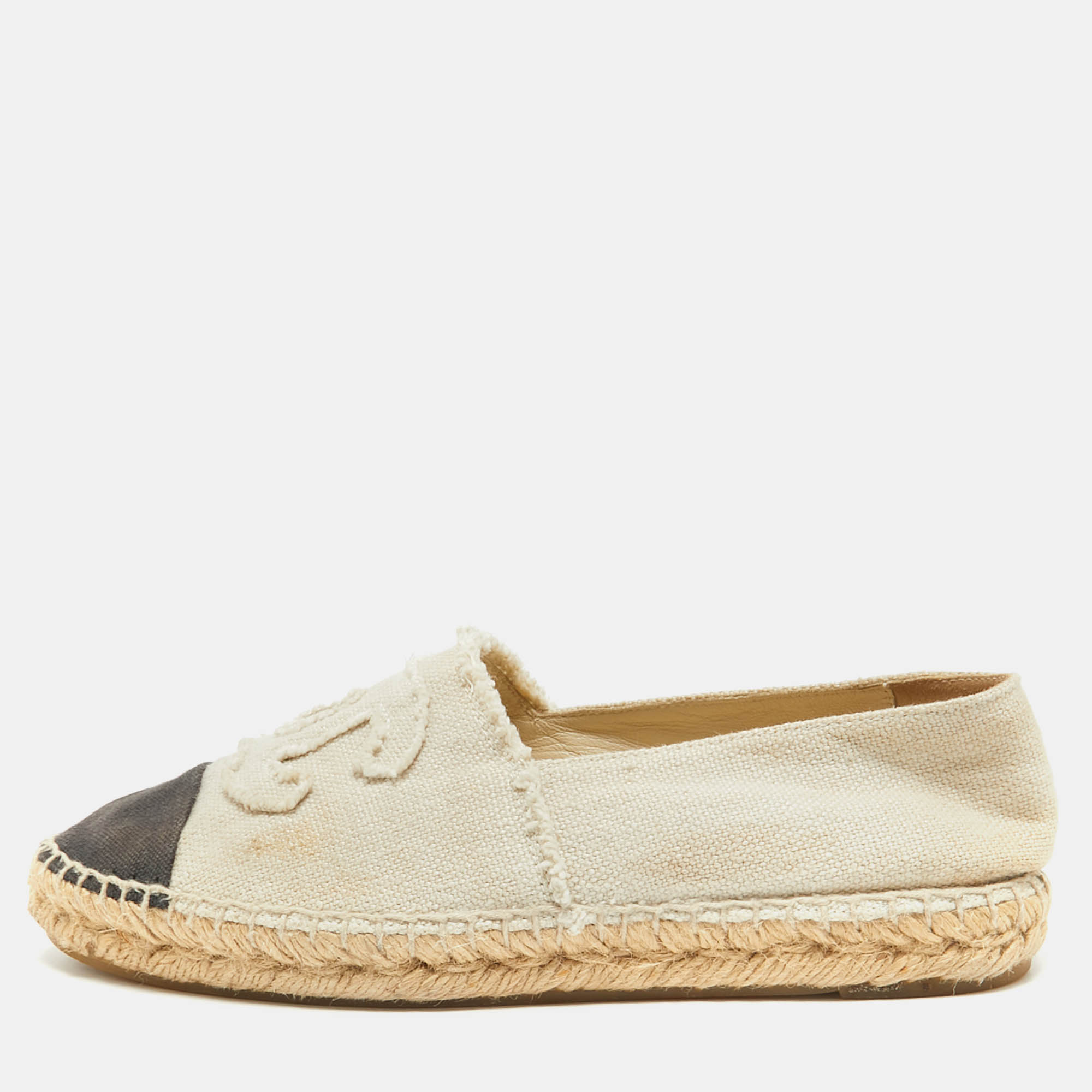 

Chanel Beige/Black Canvas CC Espadrille Flats Size