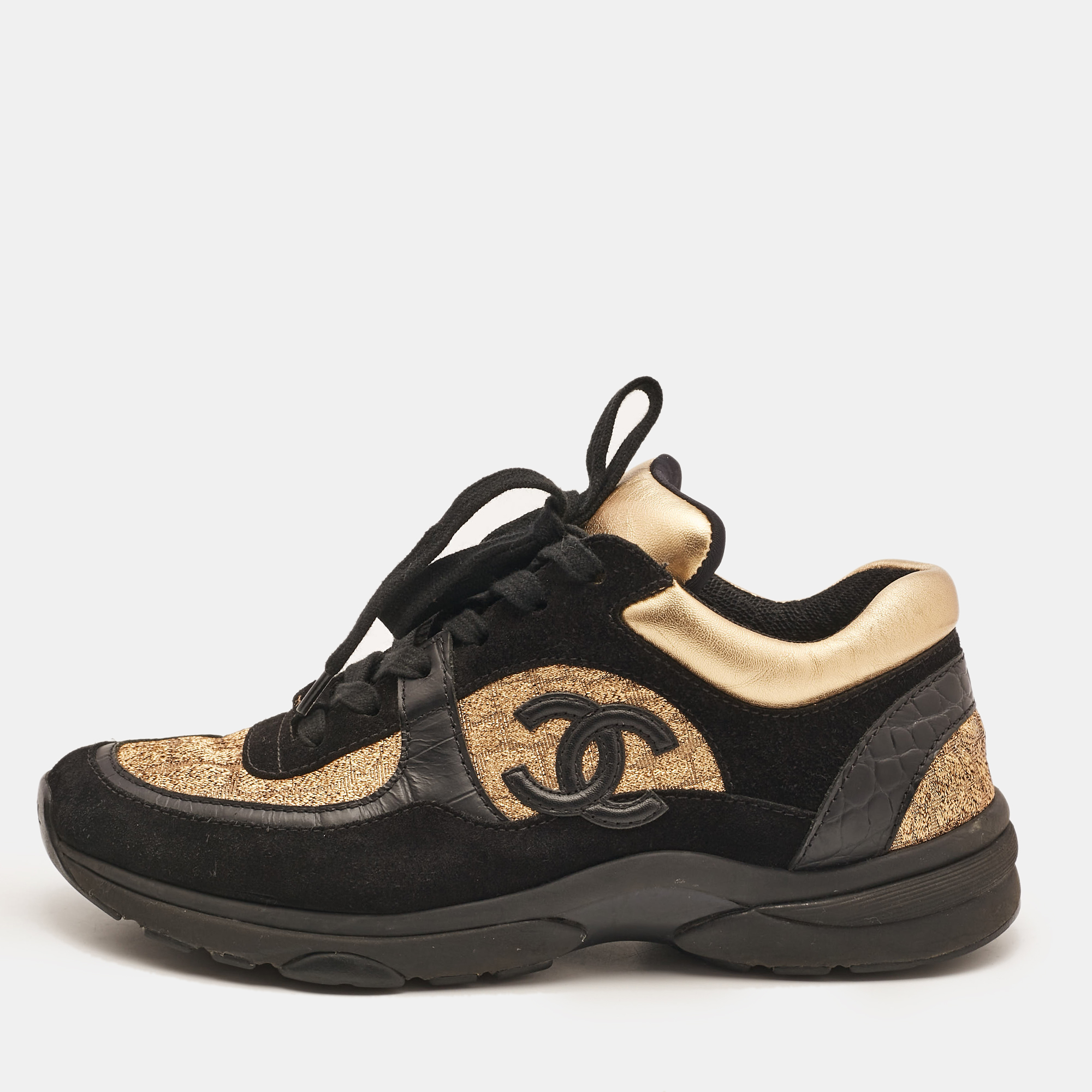 

Chanel Black/Gold Suede and Leather CC Low Top Sneakers Size