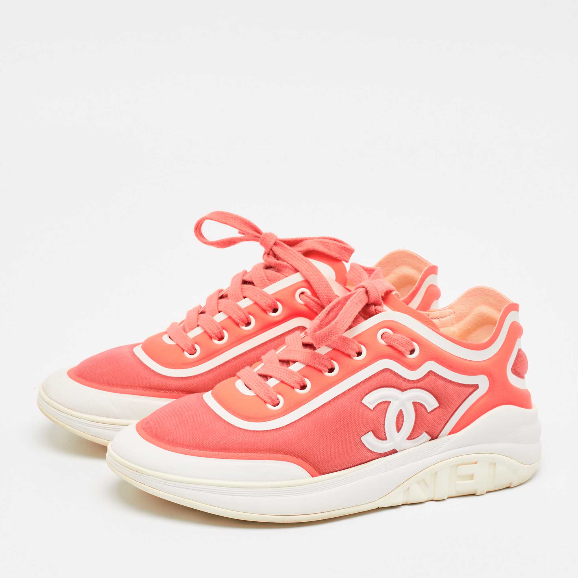 Chanel Multicolor Mesh and Fabric Interlocking CC Logo Sneakers Size 37 