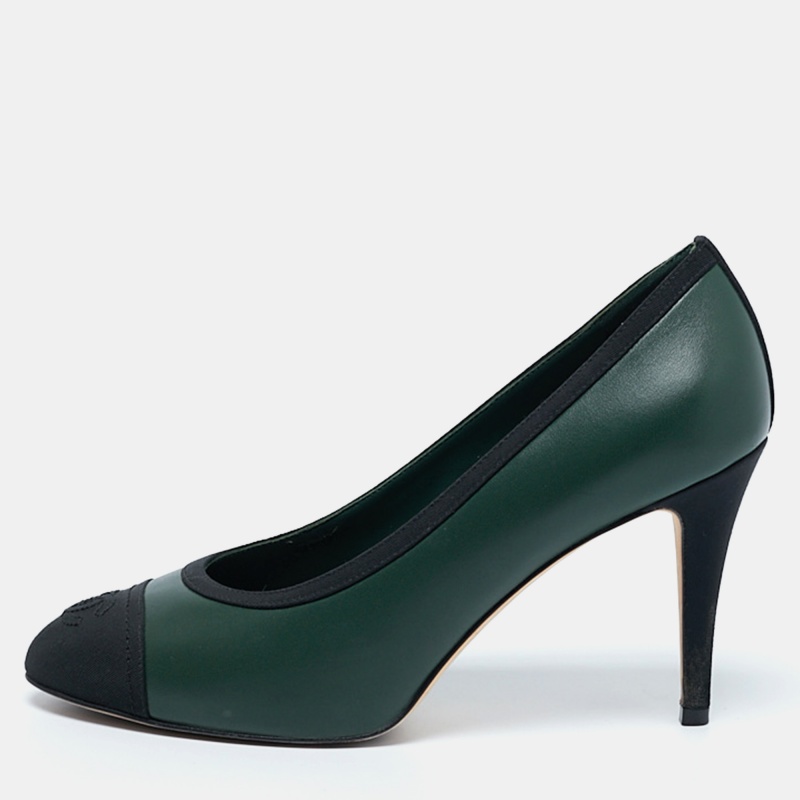 

Chanel Green/Black Canvas and Leather CC Cap Toe Pumps Size