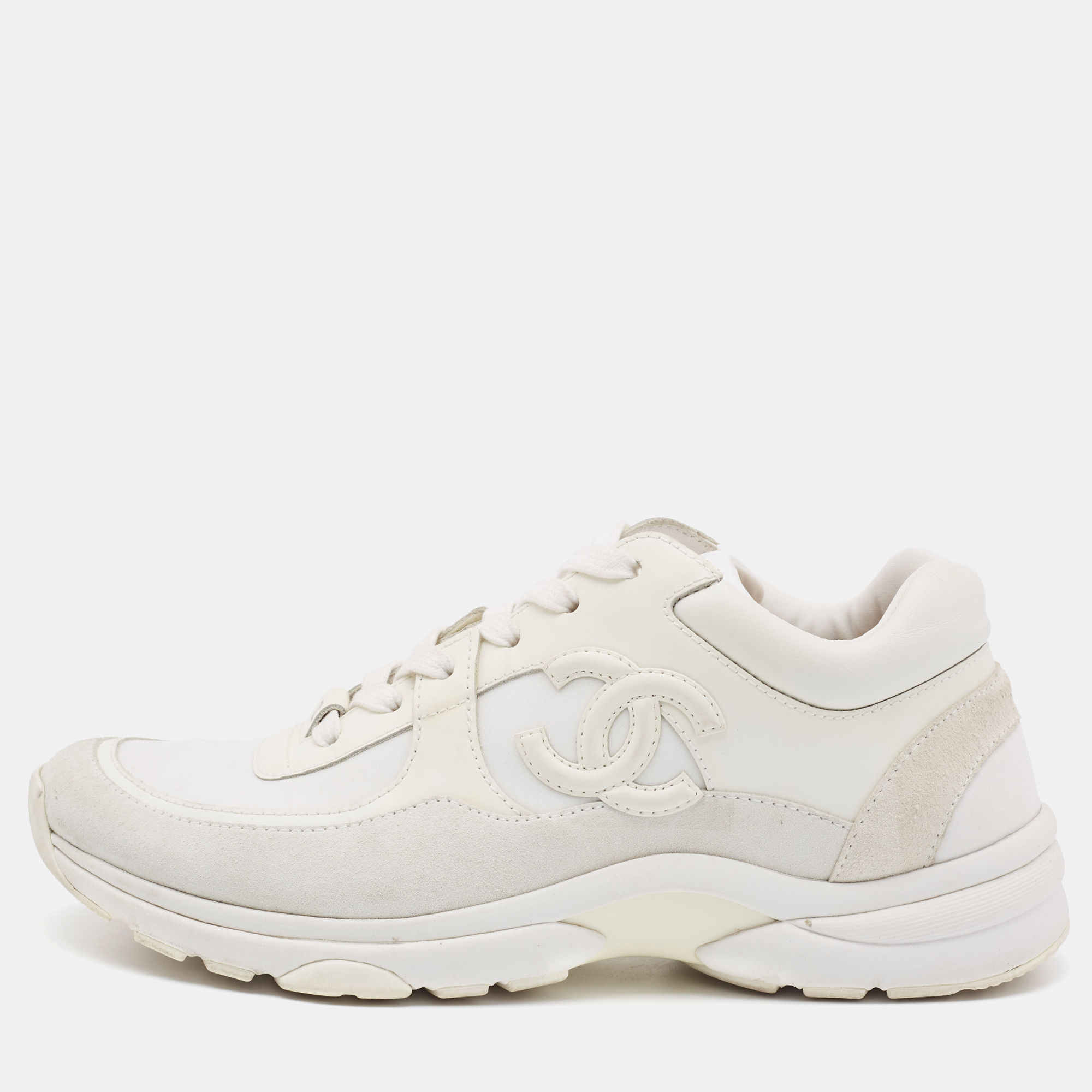 

Chanel White Leather, Neoprene and Suede CC Low Top Sneakers Size