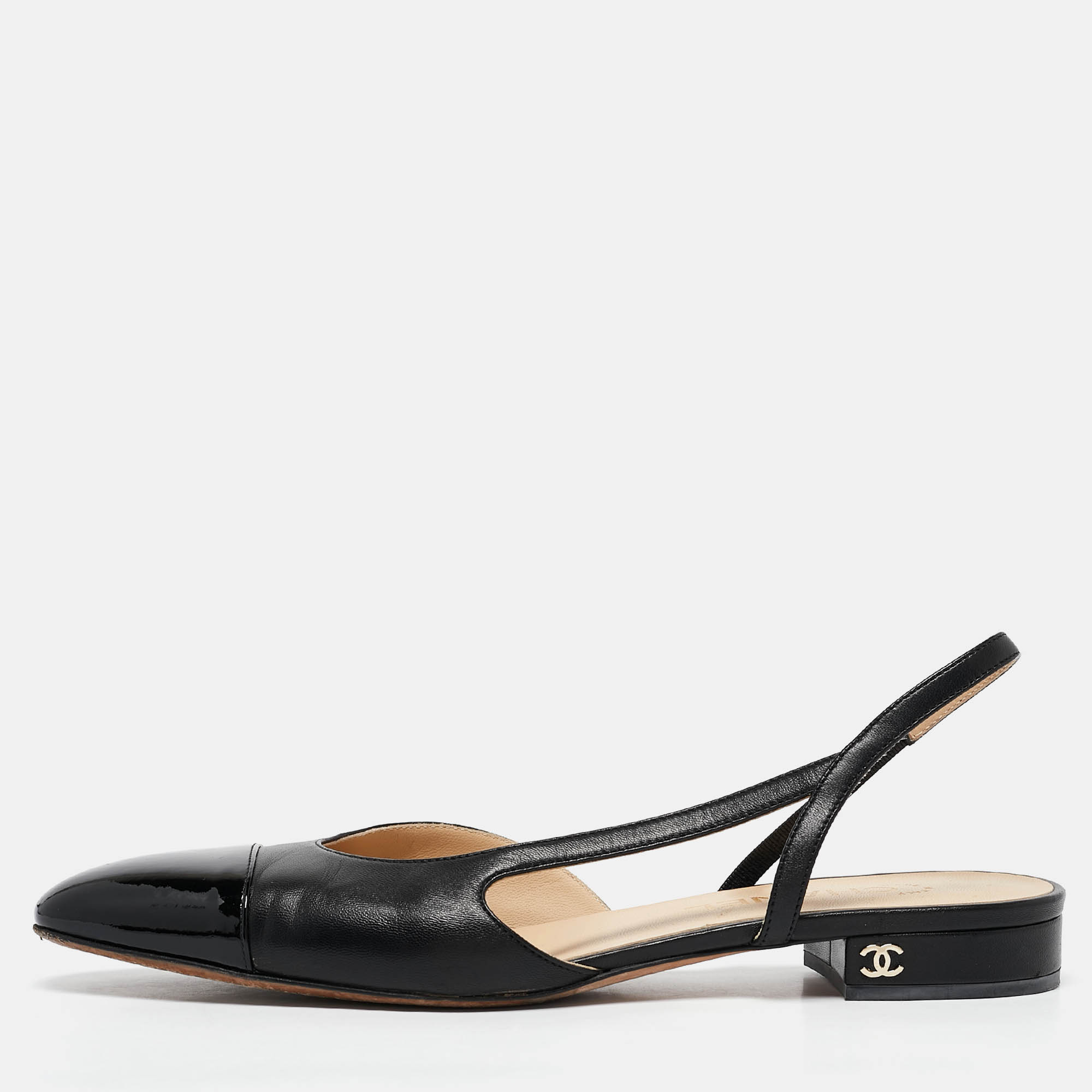 

Chanel Black Patent and Leather CC Slingback Flats Size