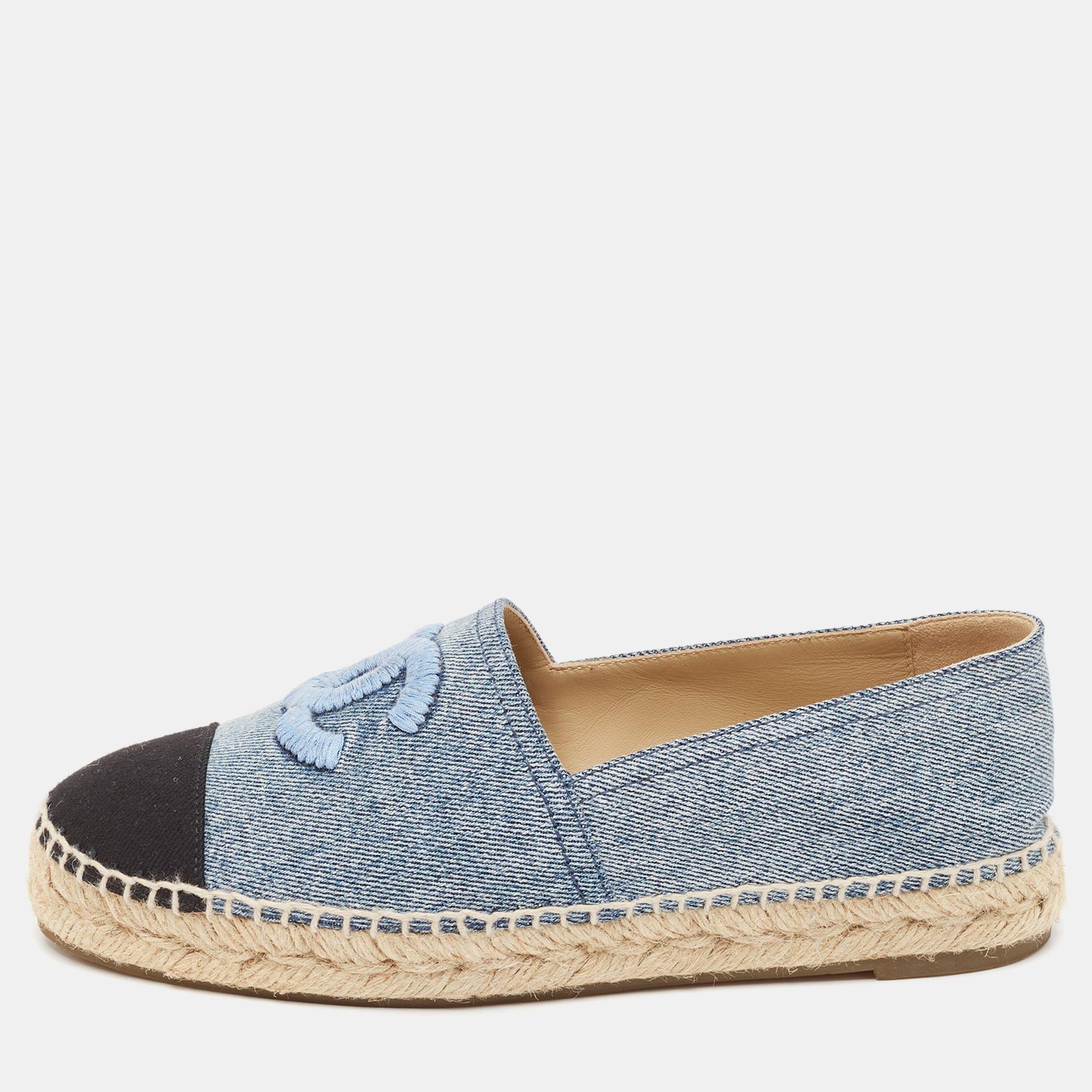 

Chanel Blue/Black Denim CC Espadrille Flats Size