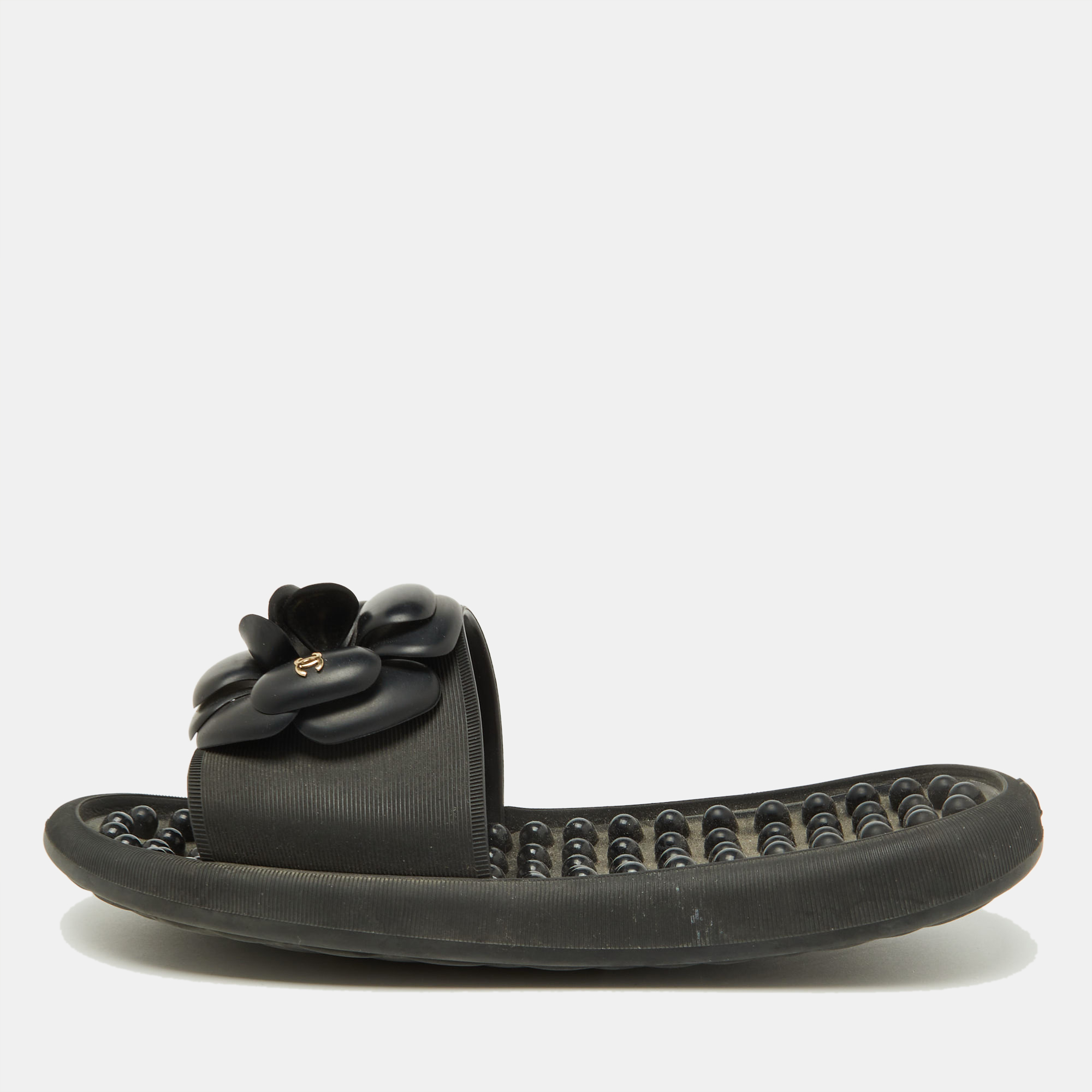 

Chanel Black Textured Rubber CC Camellia Flat Slides Size