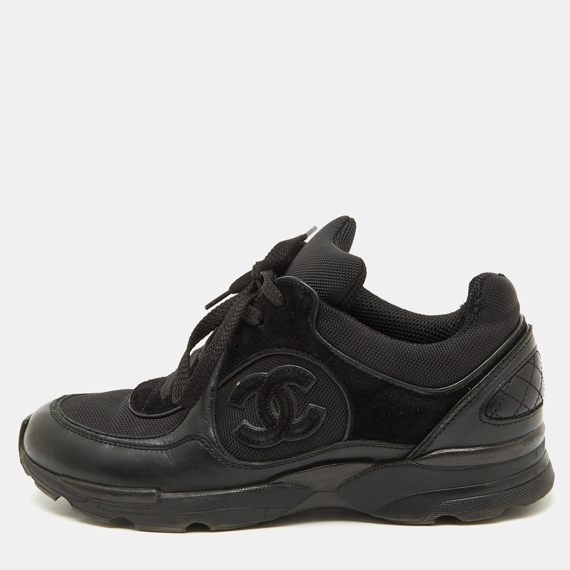 

Chanel Black Mesh and Leather CC Low Top Sneakers Size