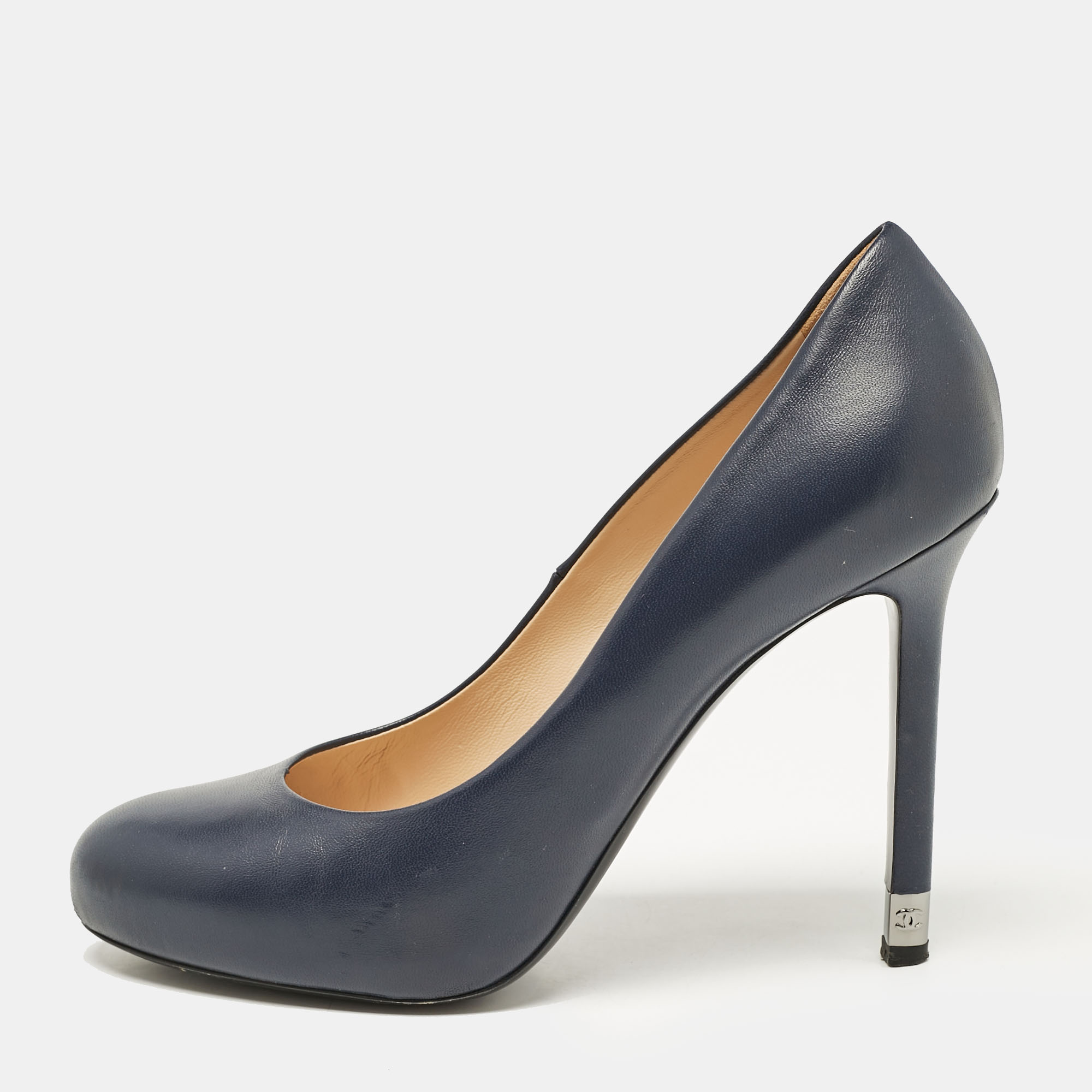 

Chanel Navy Blue Leather Platform Pumps Size