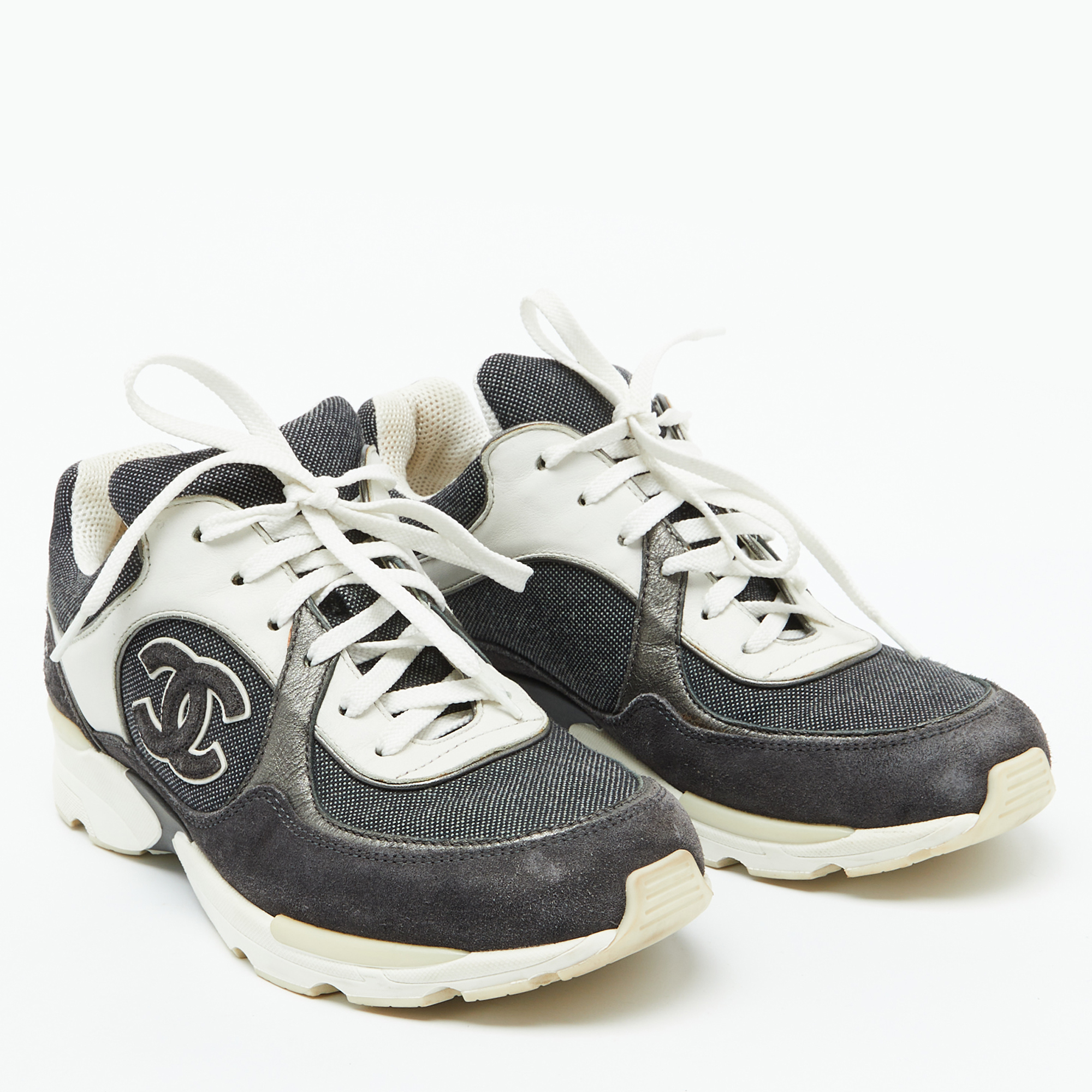 Chanel Grey/White Canvas and Suede CC Logo Lace Up Sneakers Size 38 