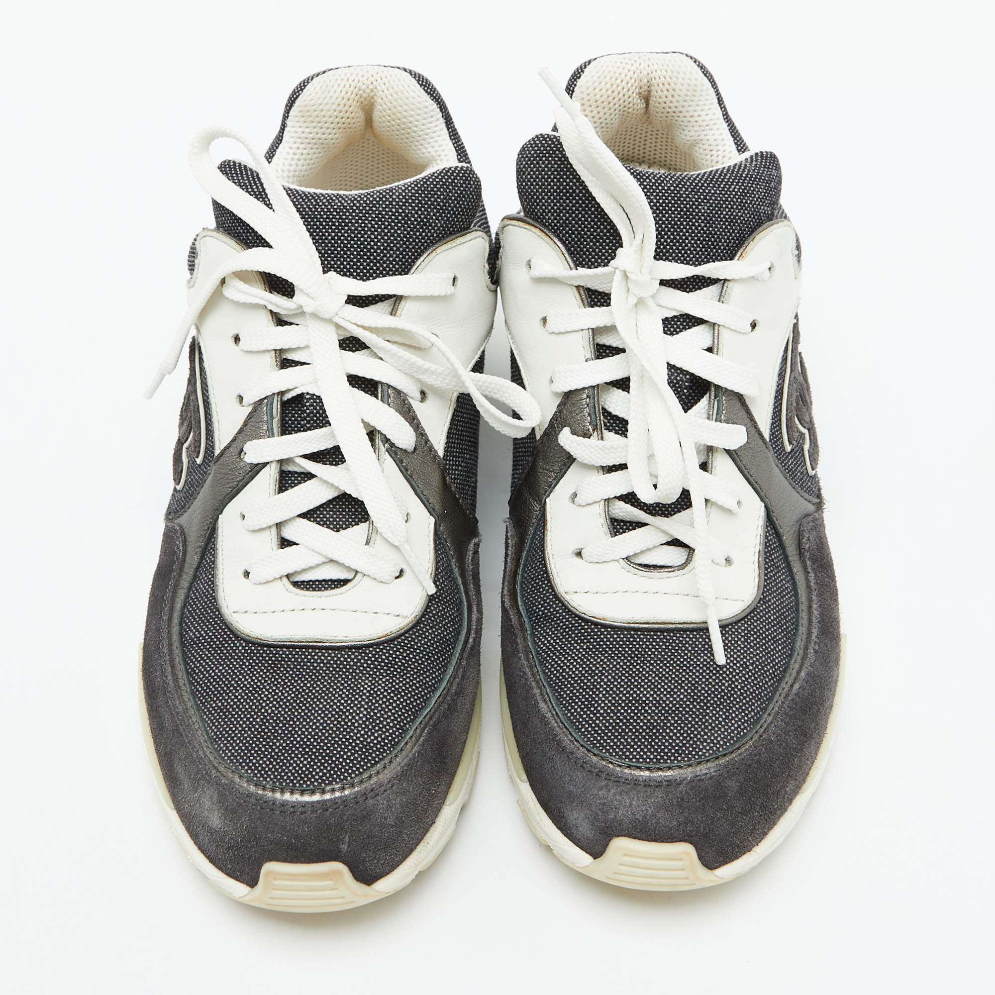 Chanel Grey/White Canvas and Suede CC Logo Lace Up Sneakers Size 38 