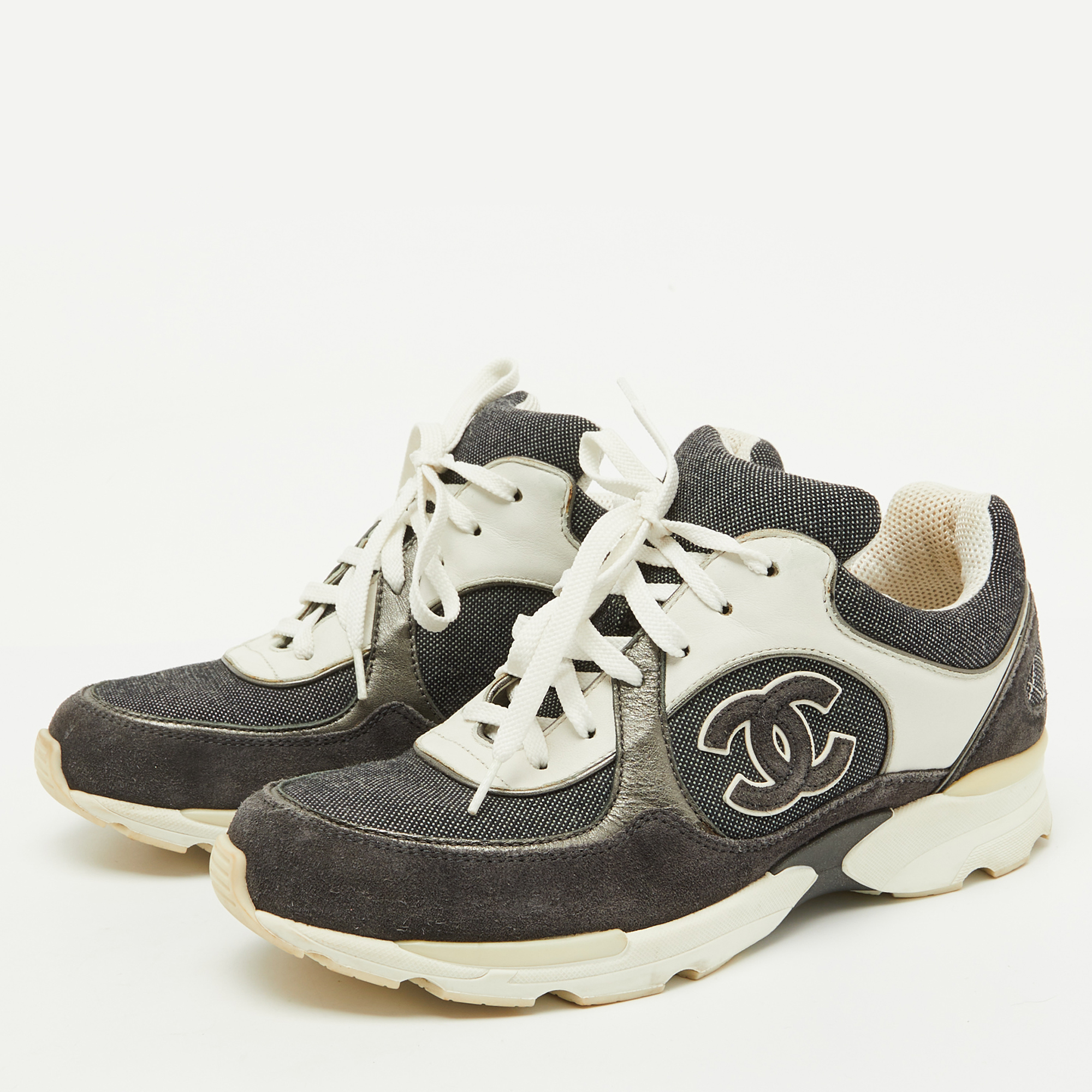 Chanel Grey/White Canvas and Suede CC Logo Lace Up Sneakers Size 38 