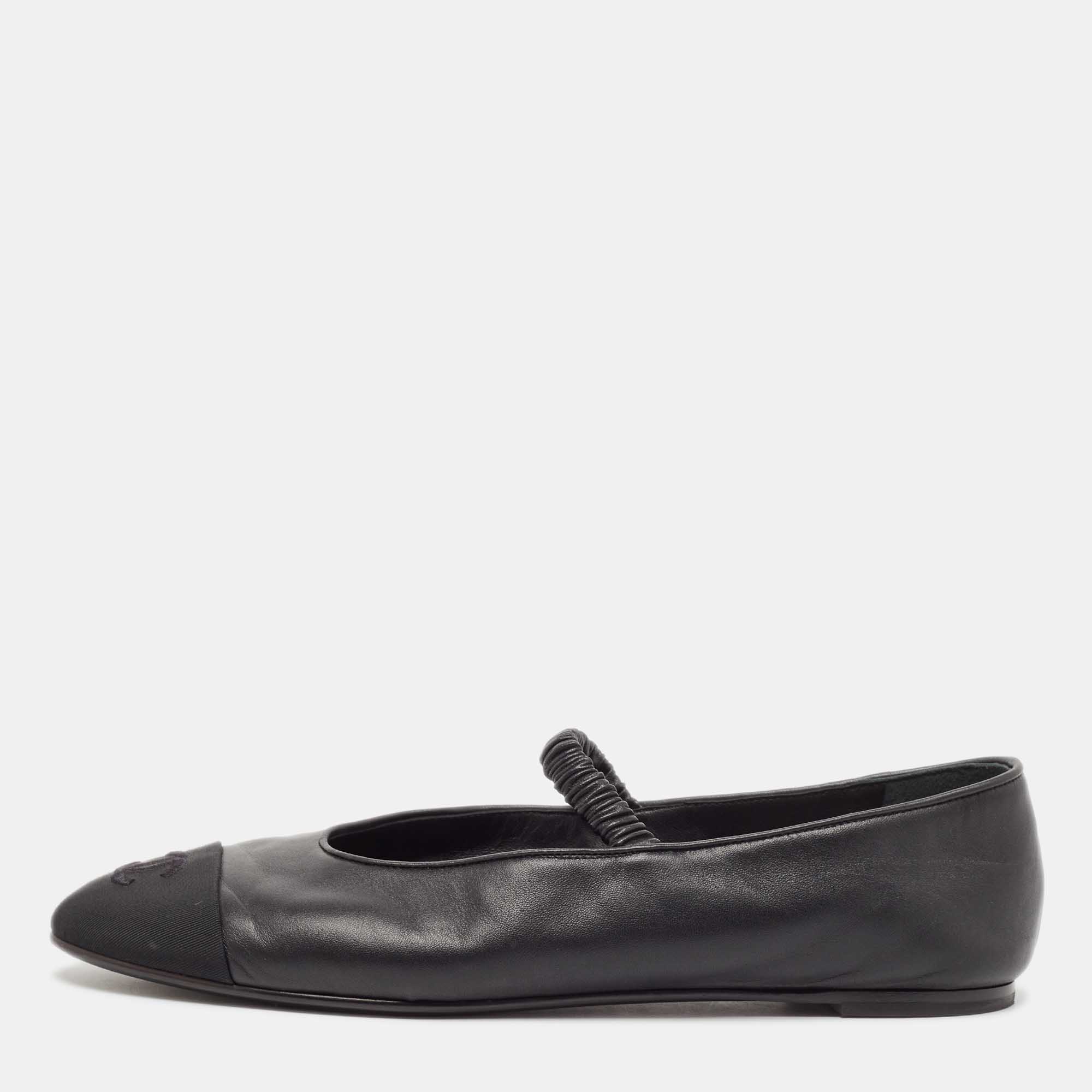 

Chanel Black Leather and Fabric CC Mary Jane Ballet Flats Size