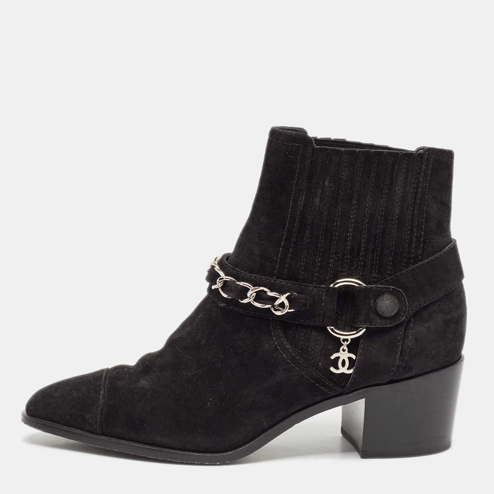 

Chanel Black Suede CC Chain Detail Block Ankle Boots Size