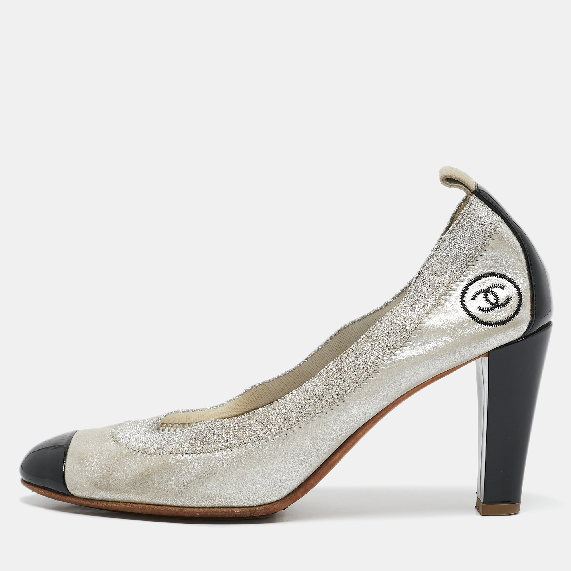 

Chanel Silver/Black Leather and Elastic Lurex CC Scrunch Ballet Pumps Size