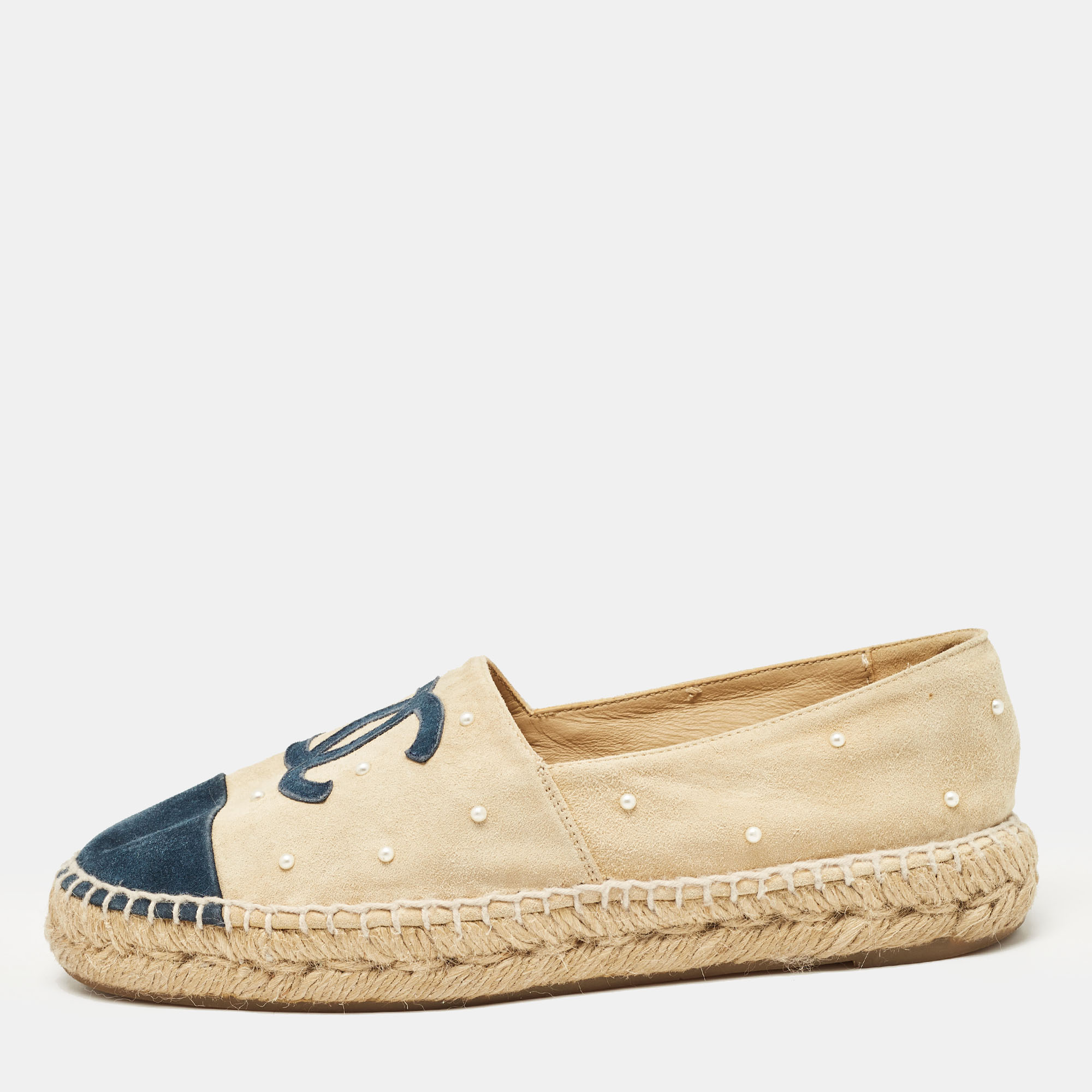 

Chanel Blue/Beige Suede CC Cap Toe Espadrille Flats Size