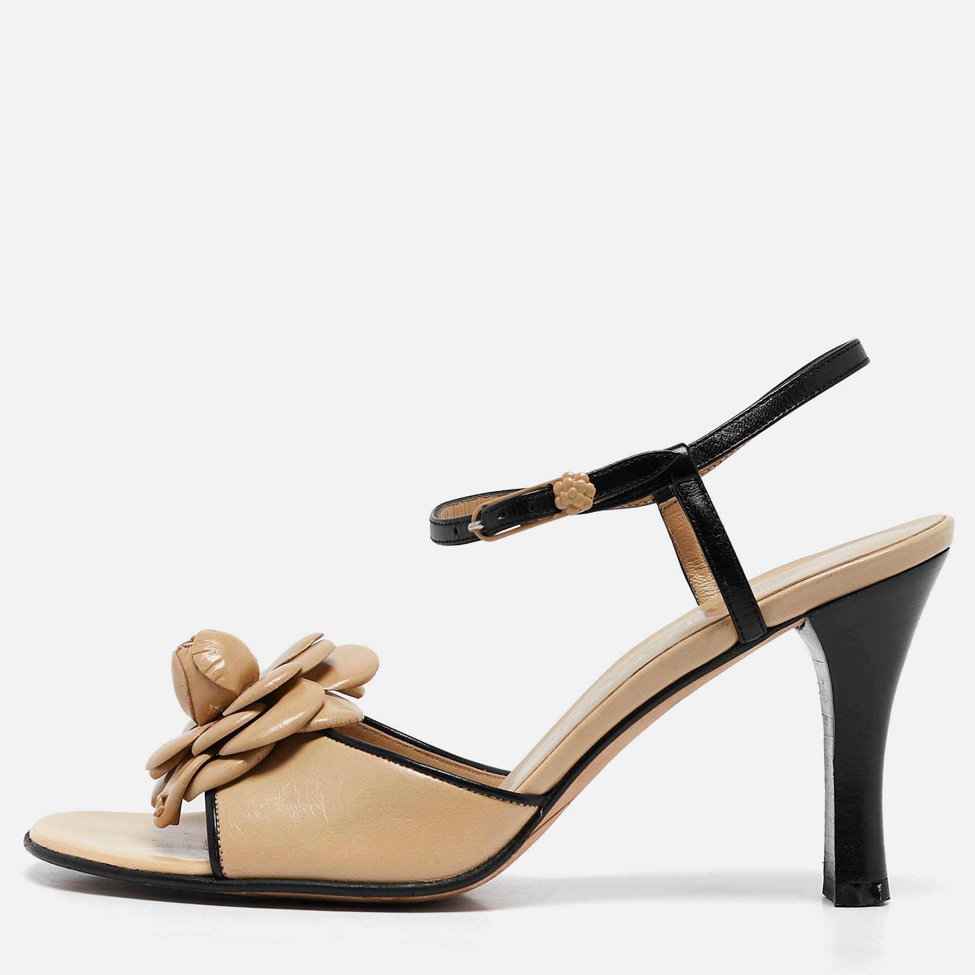 

Chanel Beige/Black Leather Camellia Ankle Strap Sandals Size