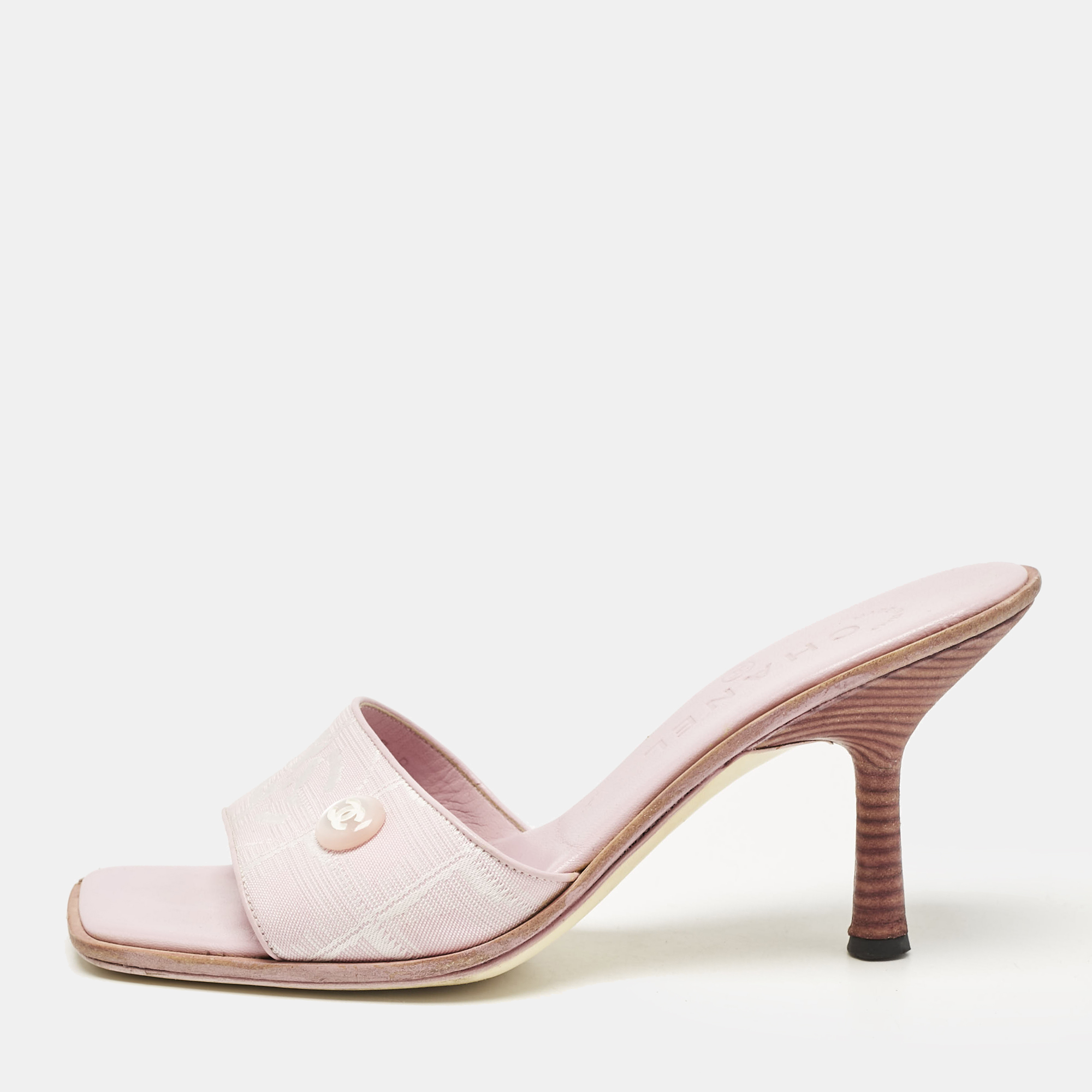 

Chanel Pink Canvas Travel Ligne Slide Sandals Size