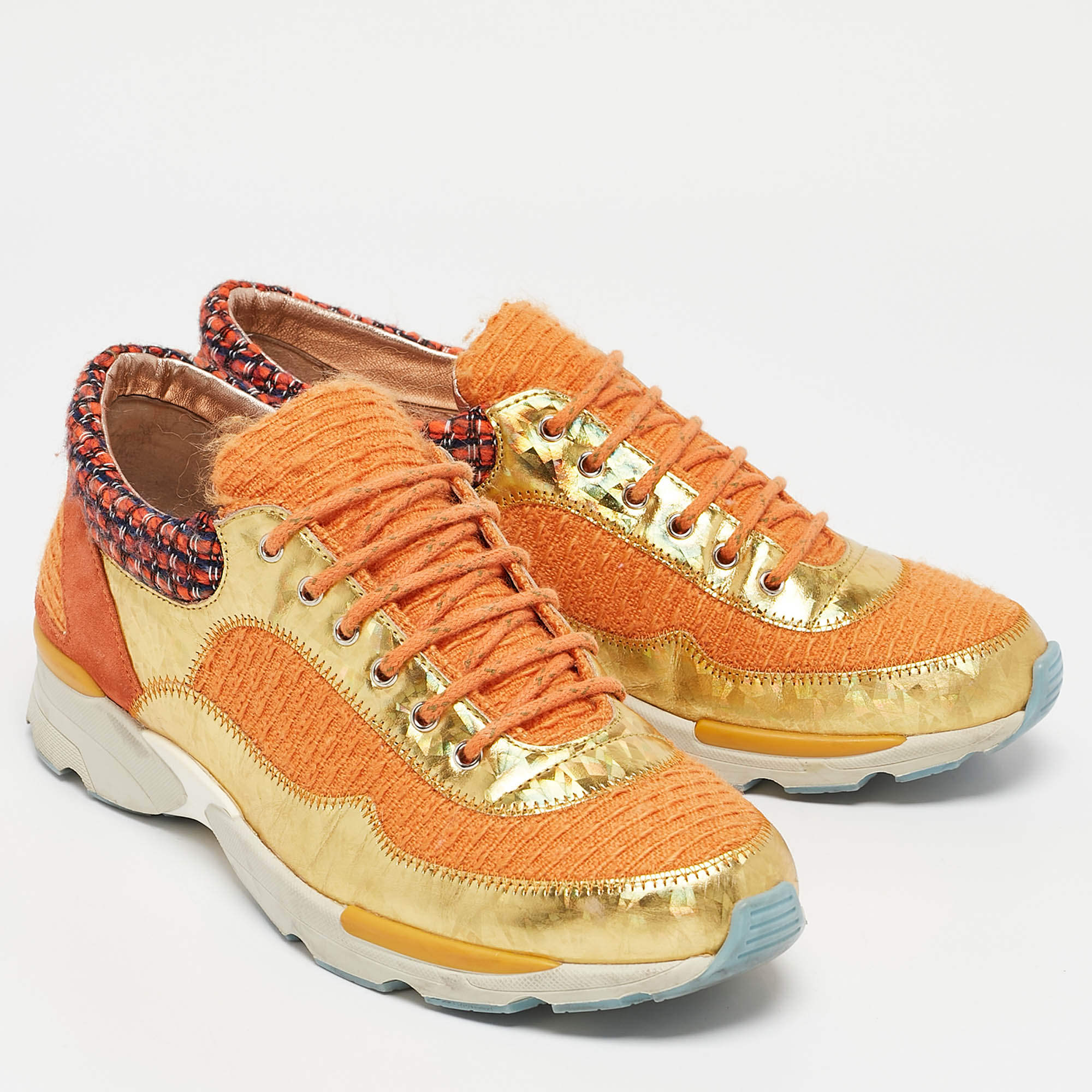 Chanel Multicolor Tweed and Leather CC Low Top Sneakers Size 38 