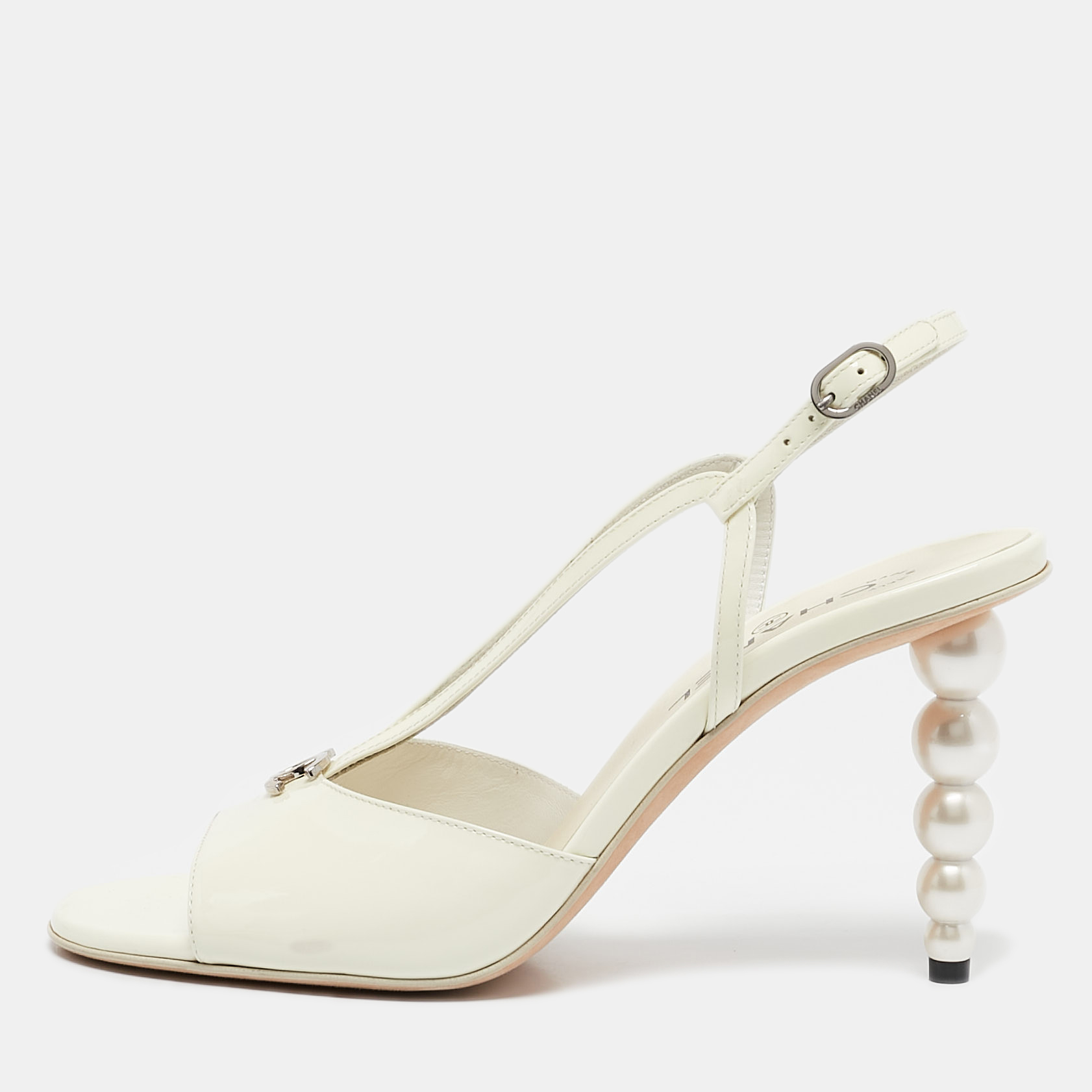 

Chanel Cream Patent Crystal Embellished Slingback Sandals Size, White