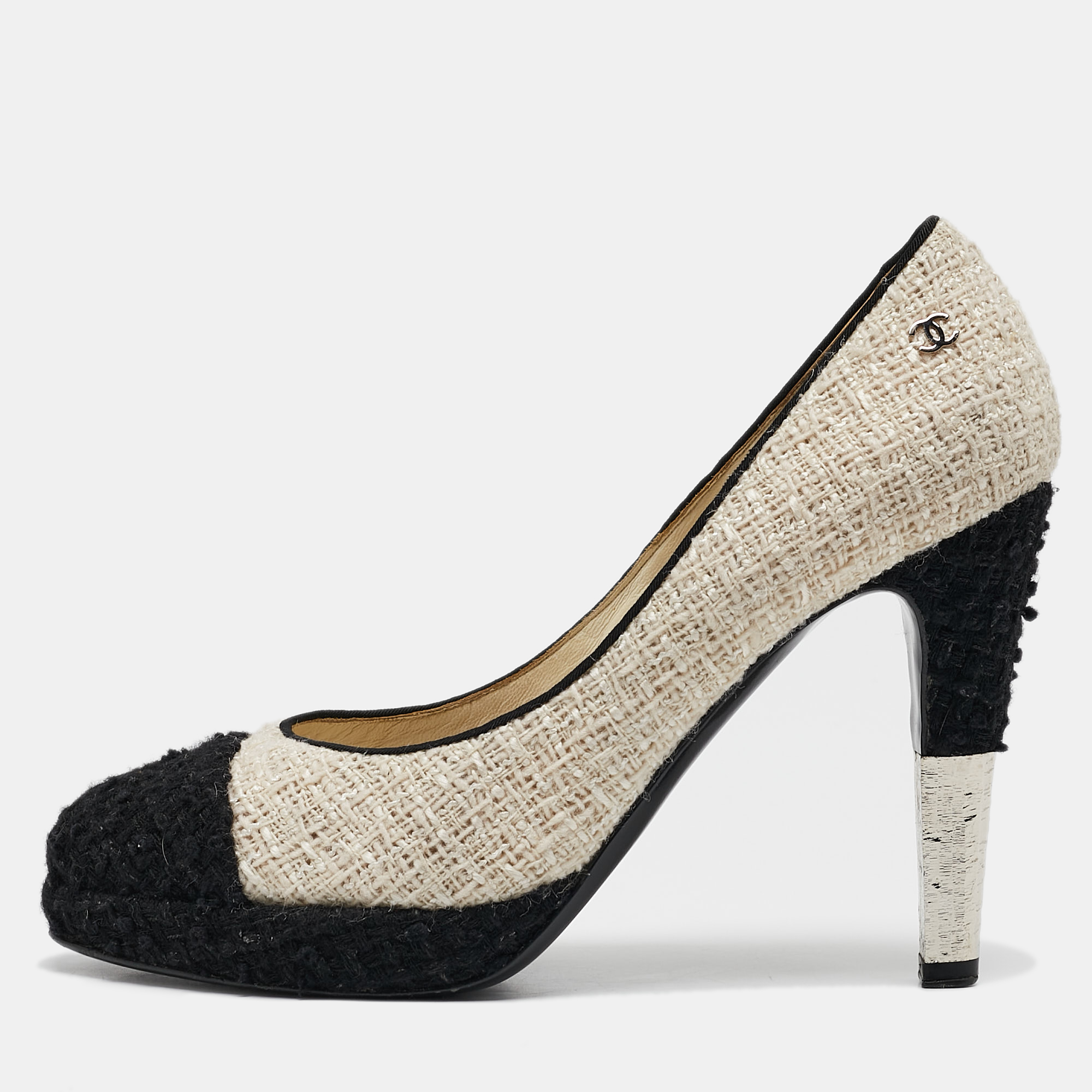 

Chanel Black/White Tweed CC Cap-Toe Platform Pumps Size