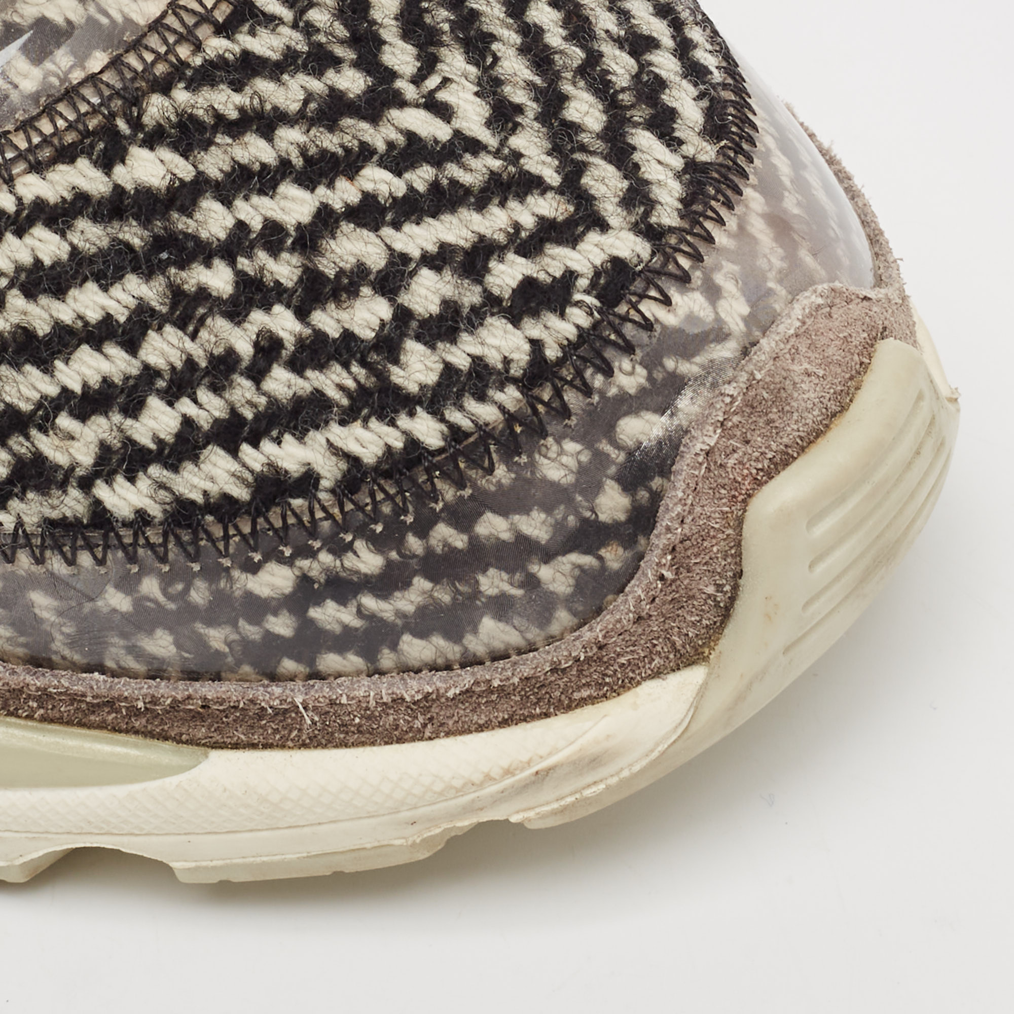 Chanel Multicolor Tweed Fabric And Leather CC Lace Up Sneakers Size 38.5 