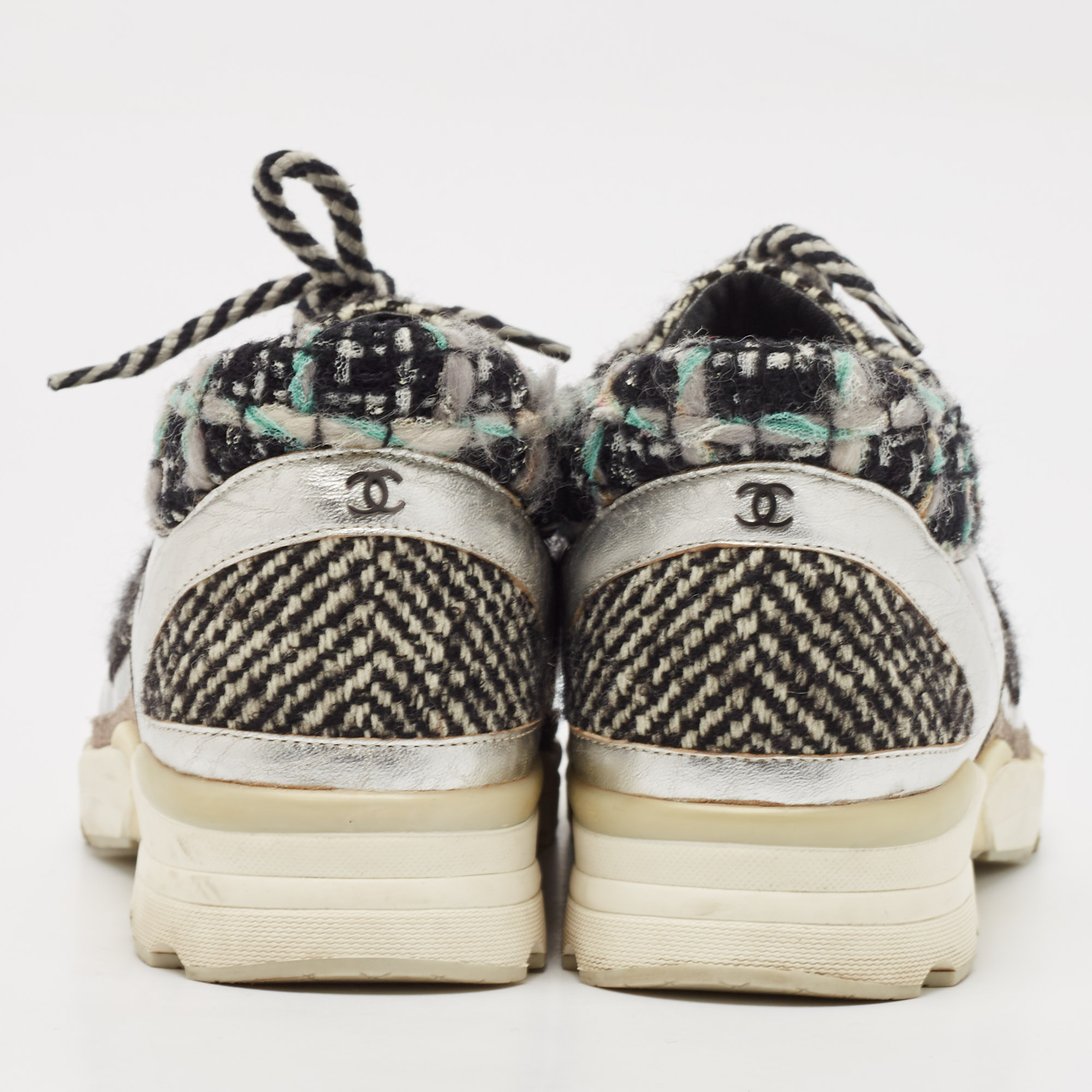 Chanel Multicolor Tweed Fabric And Leather CC Lace Up Sneakers Size 38.5 