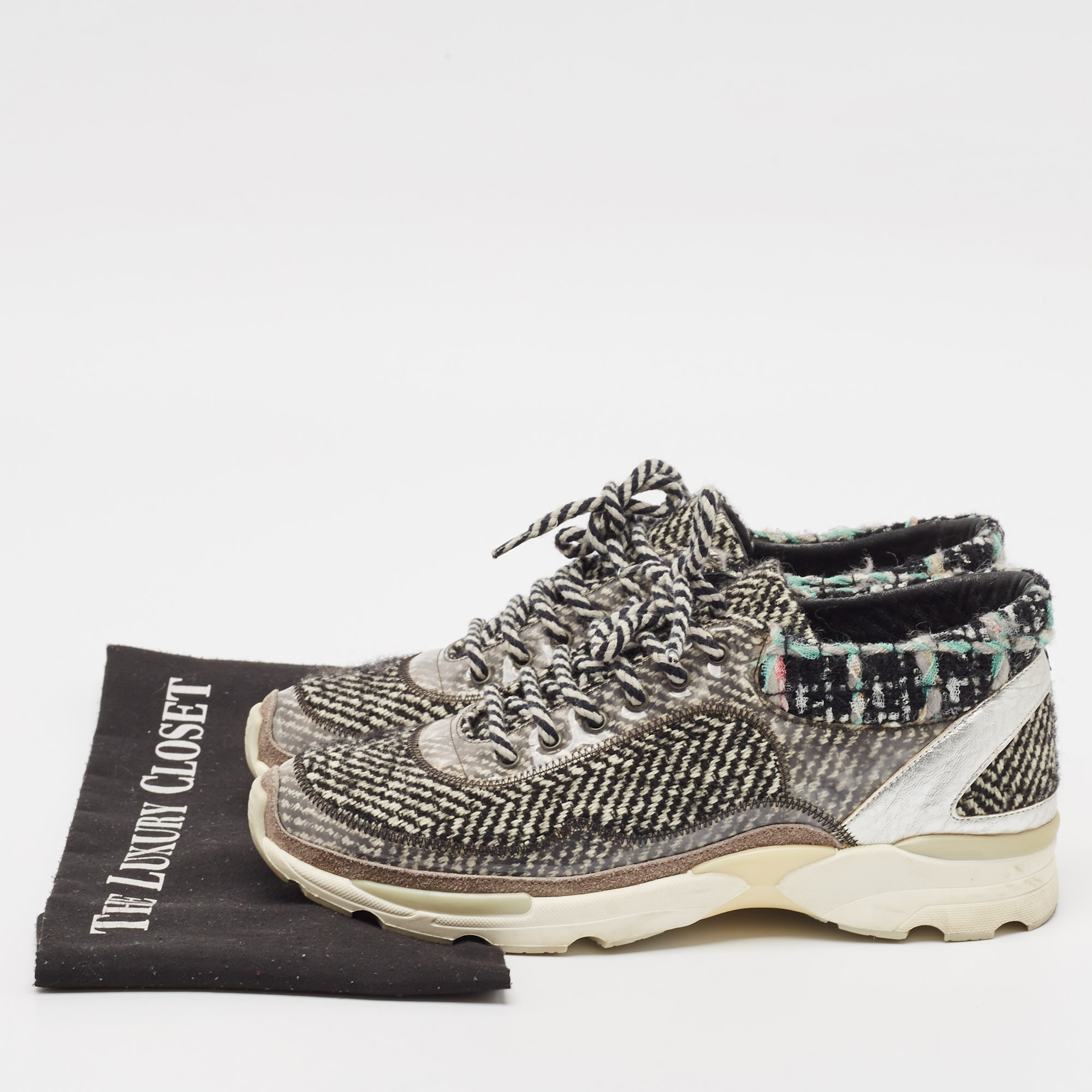 Chanel Multicolor Tweed Fabric And Leather CC Lace Up Sneakers Size 38.5 