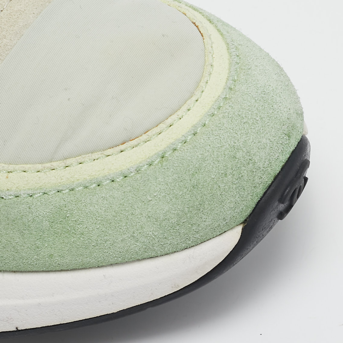 Chanel Multicolor Suede and Knit Fabric CC Low Top Sneakers Size 38.5 